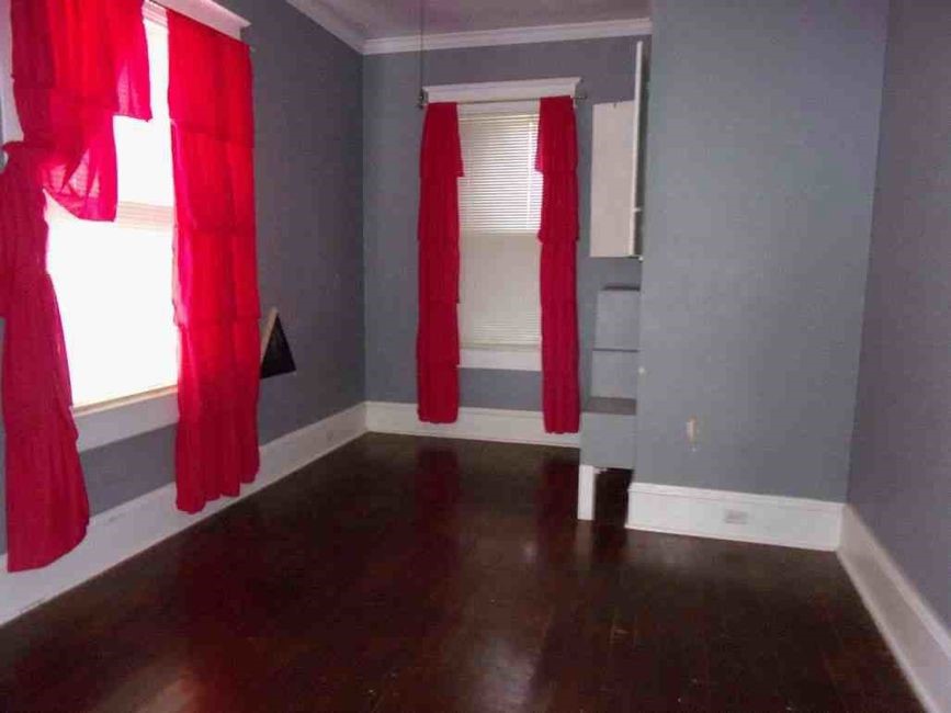 710 S Magnolia Street Property Photo 6