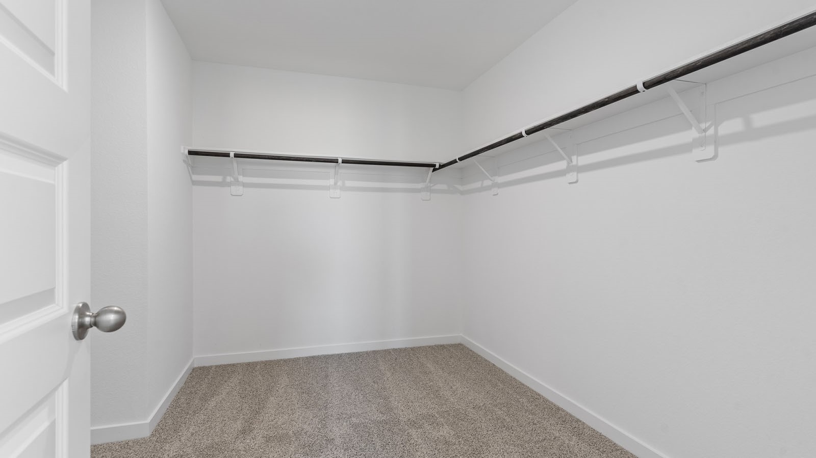 9418 Madison Property Photo 22