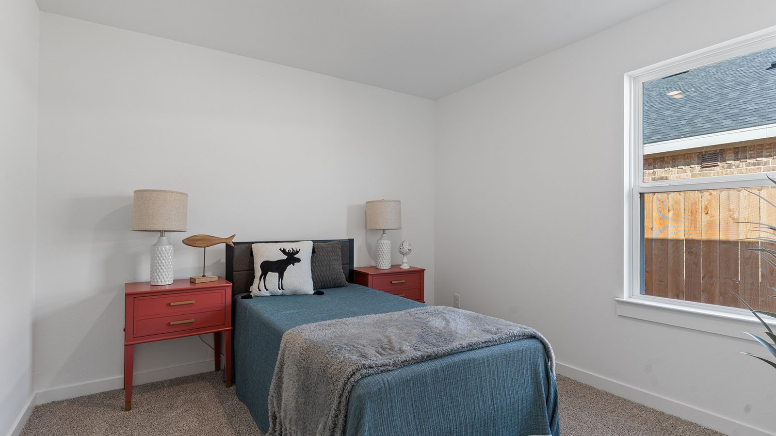 9418 Madison Property Photo 28