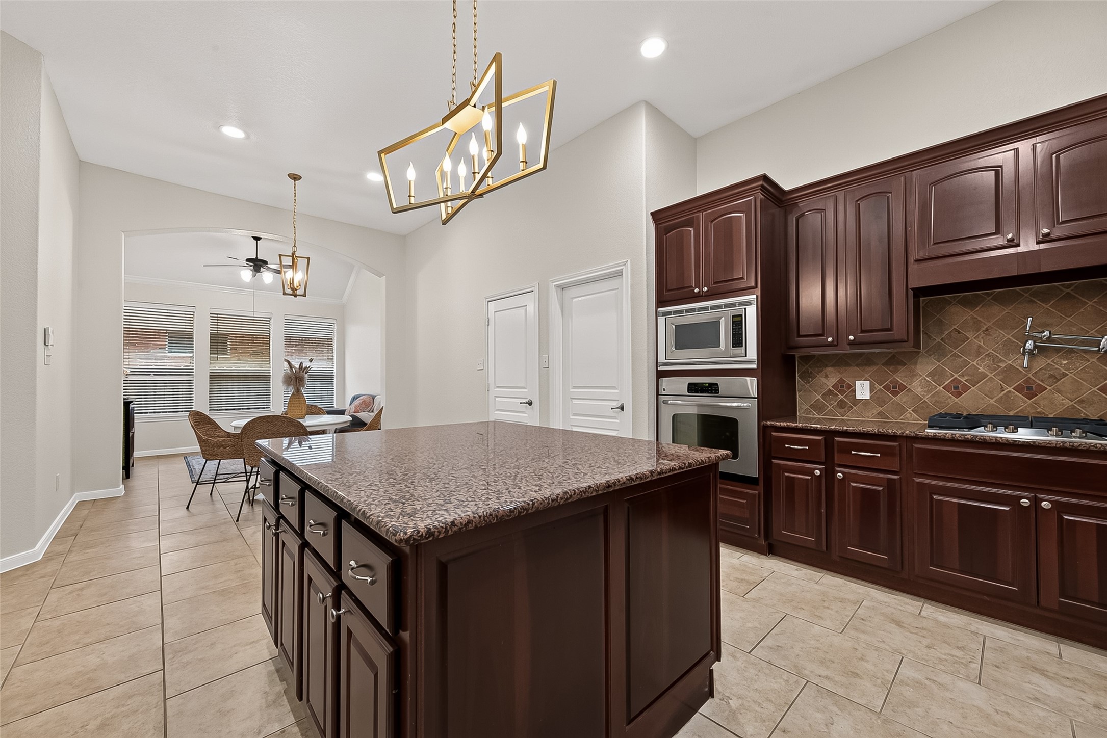 9810 Aubrey Hills Lane Property Photo 17