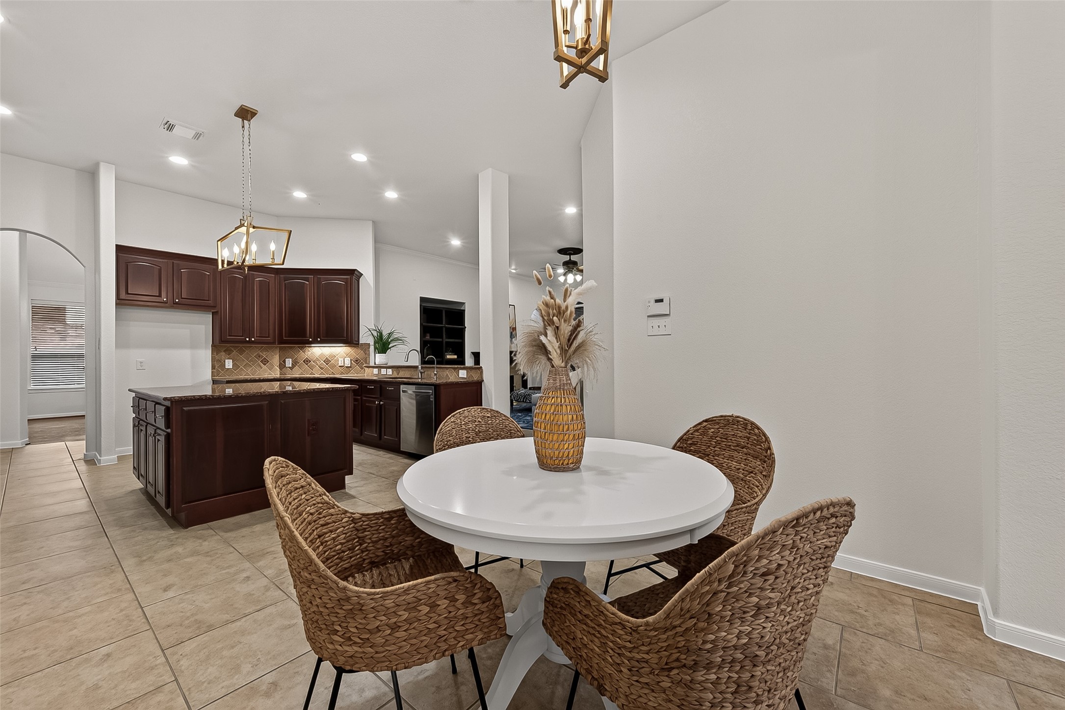 9810 Aubrey Hills Lane Property Photo 22