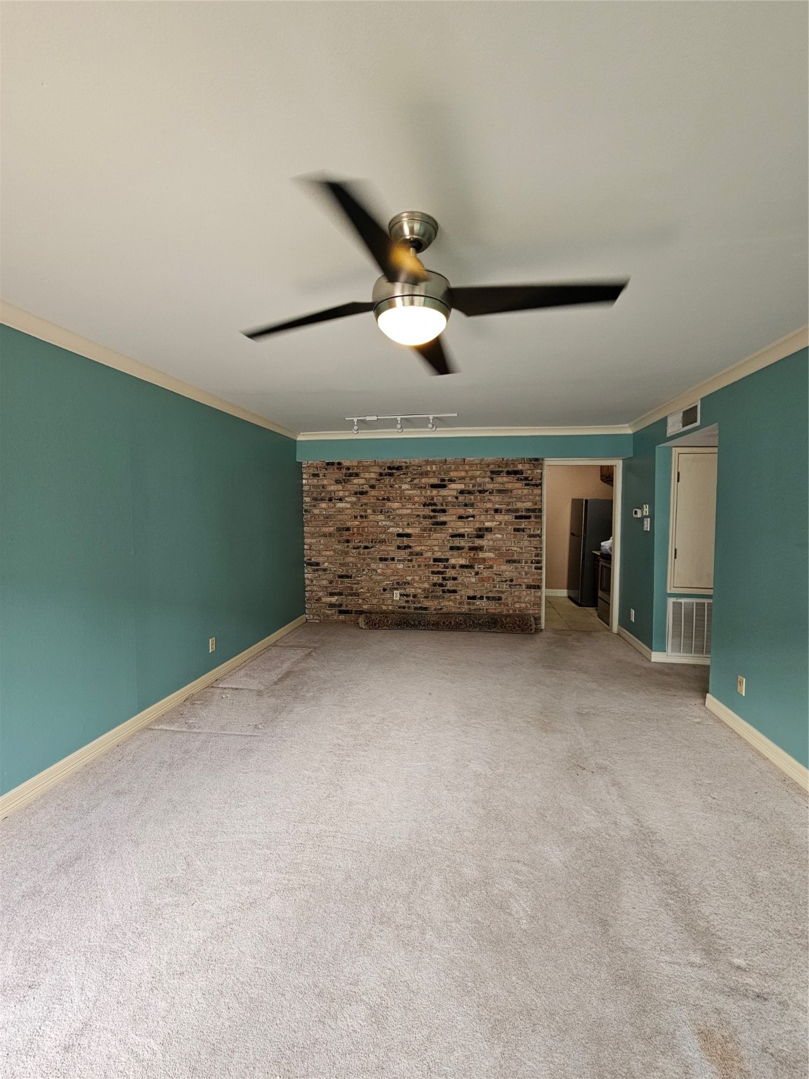 2507 Montrose Boulevard 12 Property Photo 5