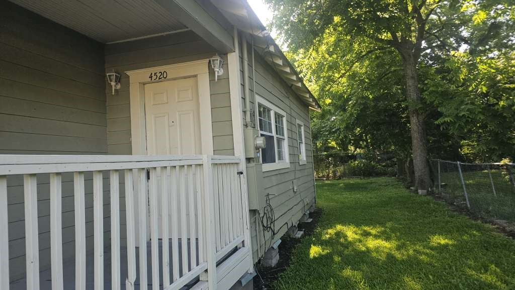 4520 Falls Street Property Photo 2