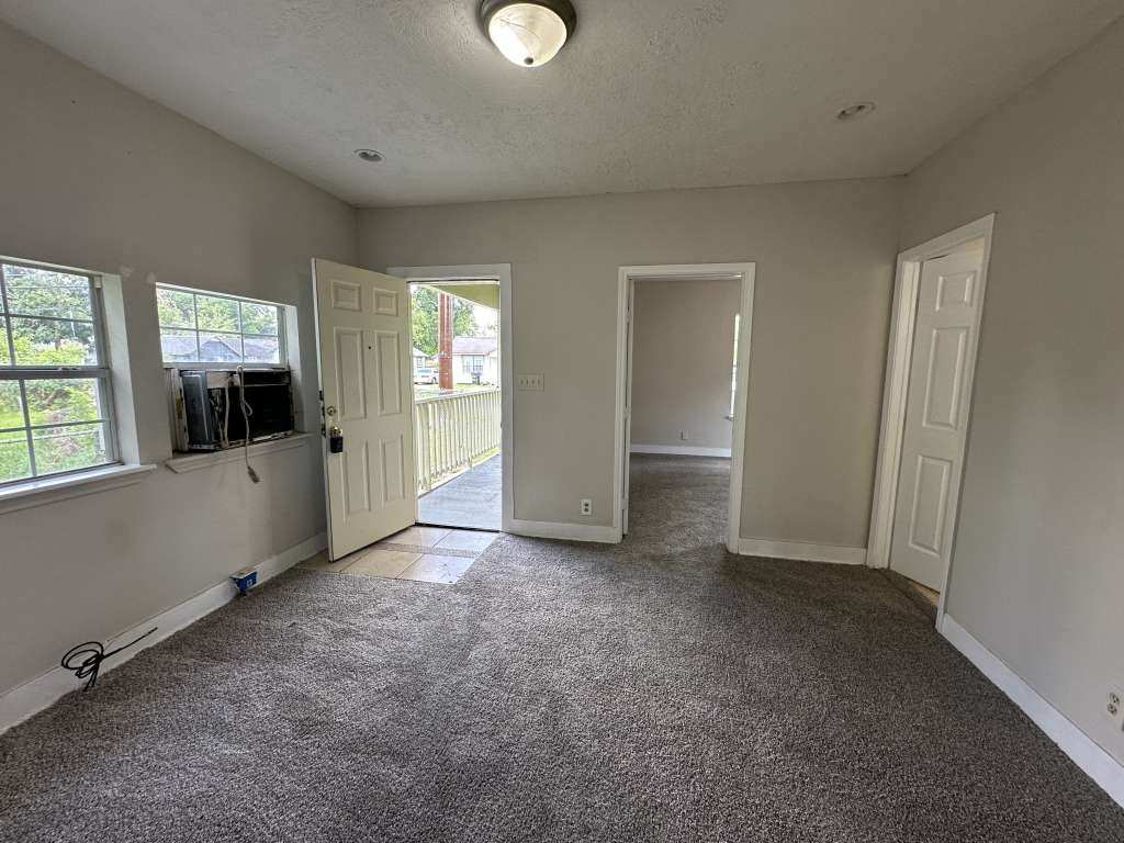 4520 Falls Street Property Photo 5
