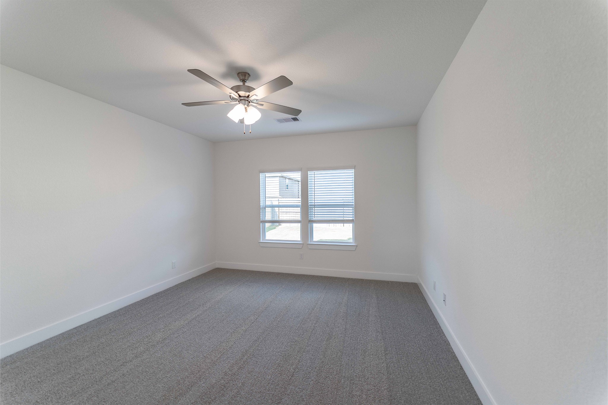4639 Coral Bean Street Property Photo 11