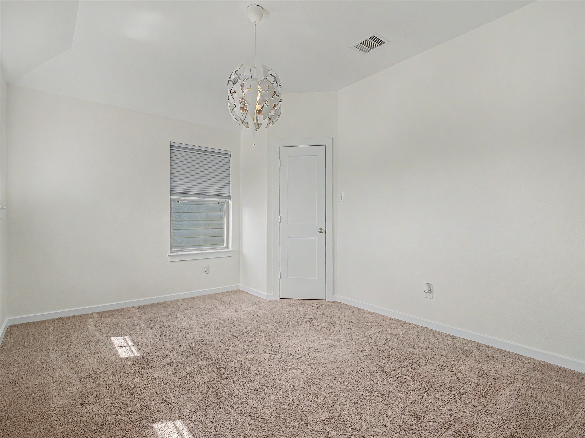 6019 Dovetail Cliff Court Property Photo 28