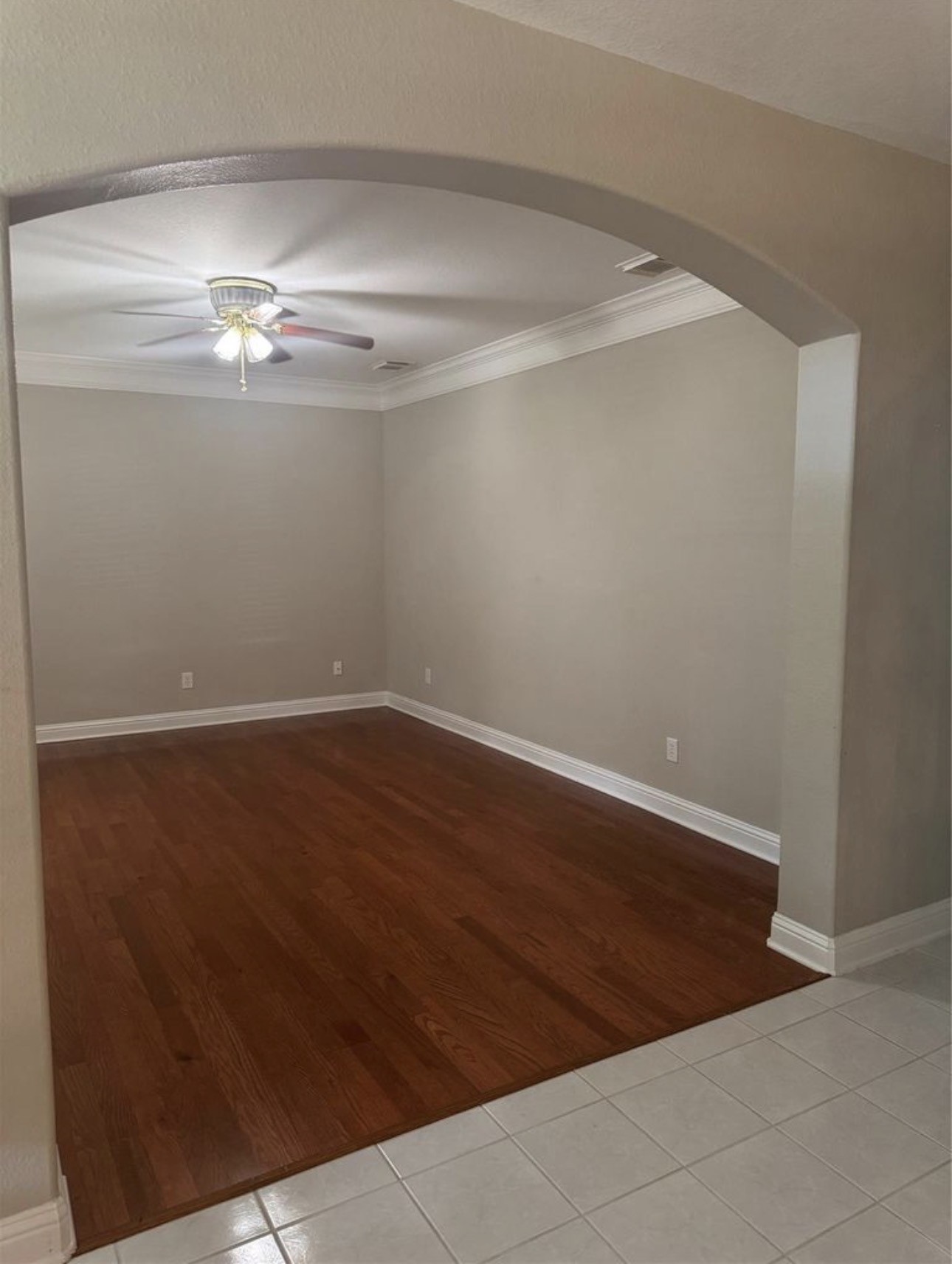 4319 Greystone Way Property Photo 4