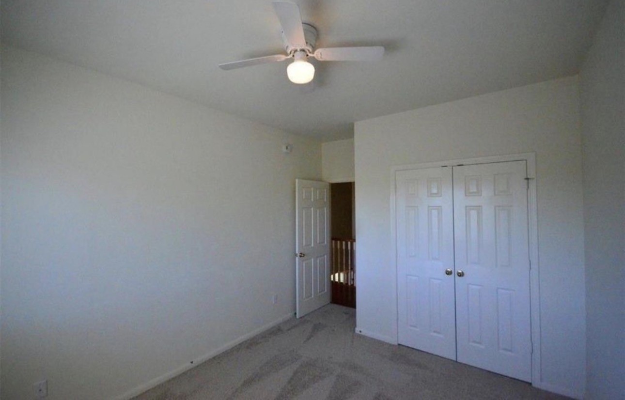 4319 Greystone Way Property Photo 10