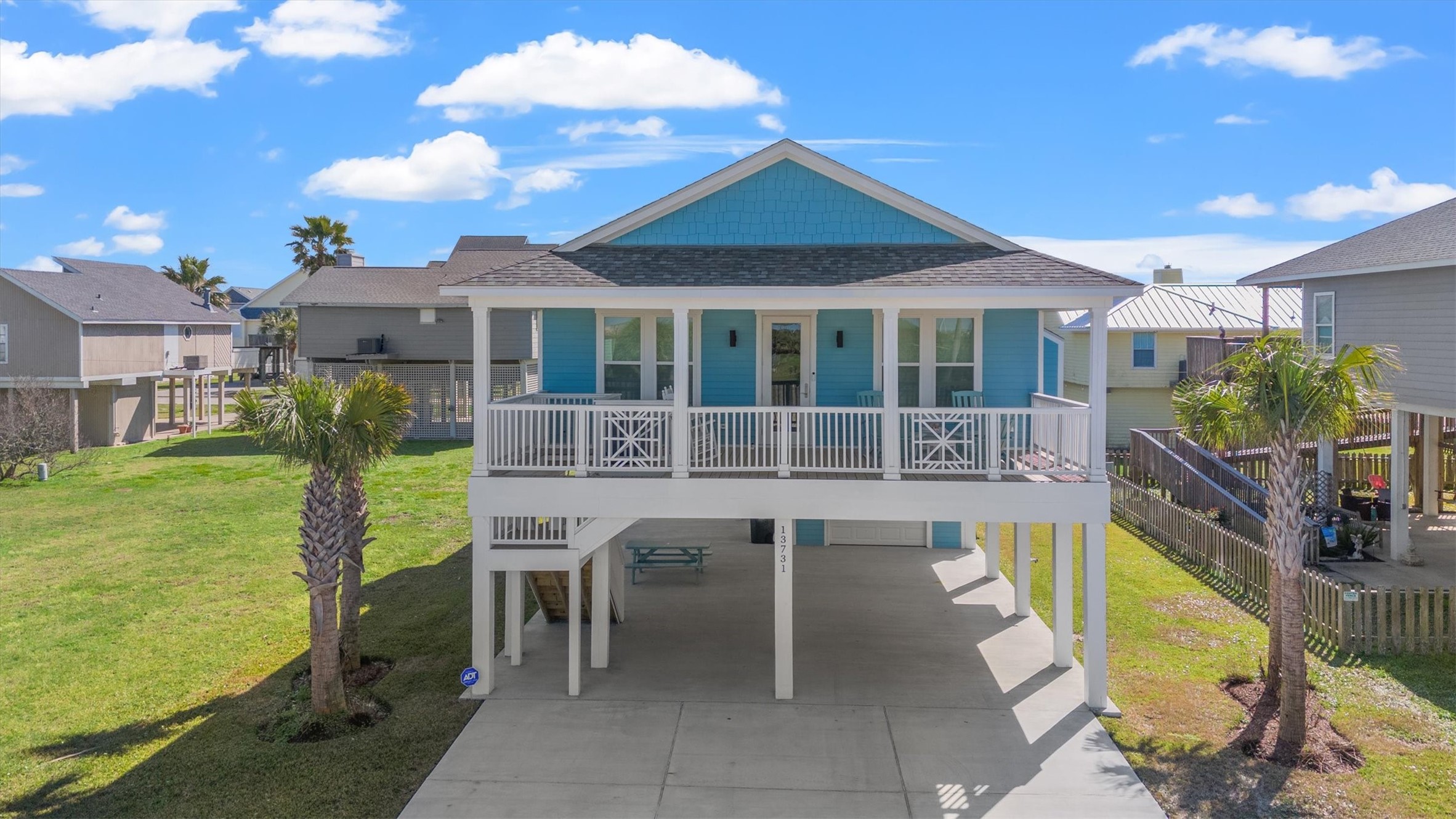 13731 Mutiny Lane Property Photo 1