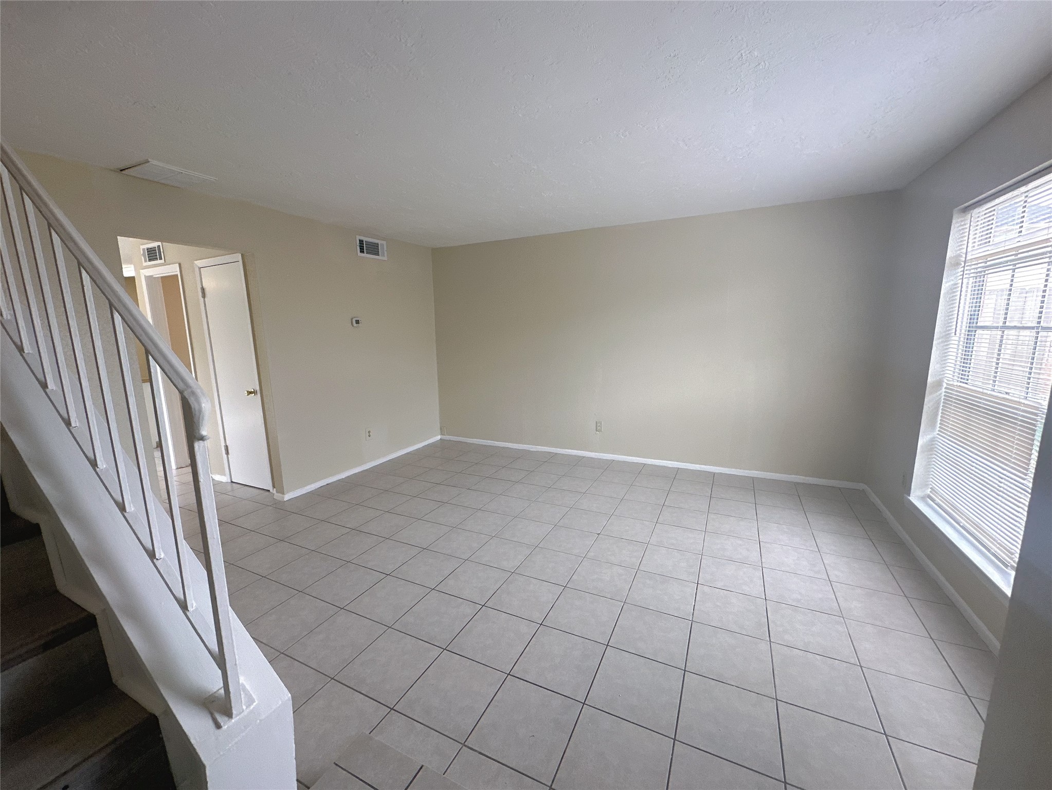 6518 S Briar Bayou Drive Property Photo 6