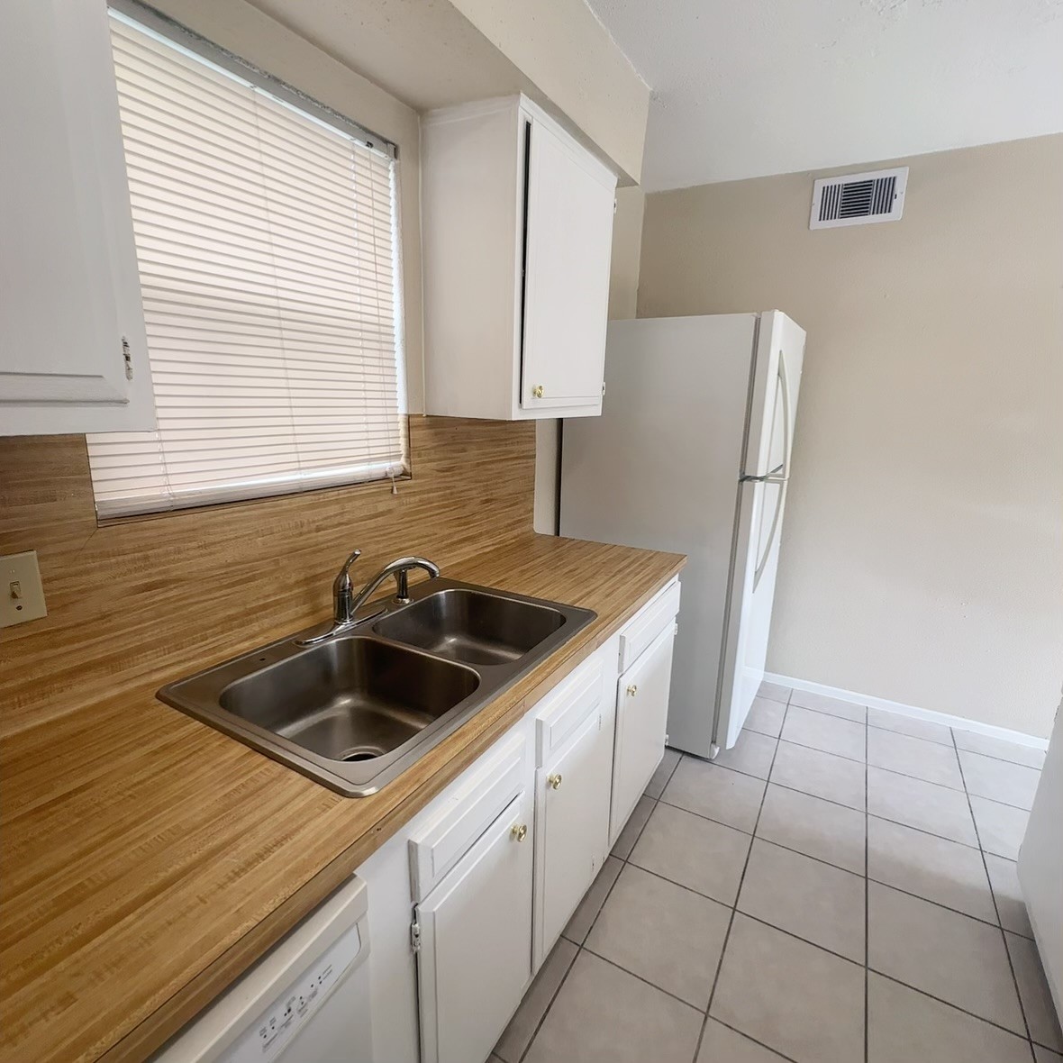 6518 S Briar Bayou Drive Property Photo 12