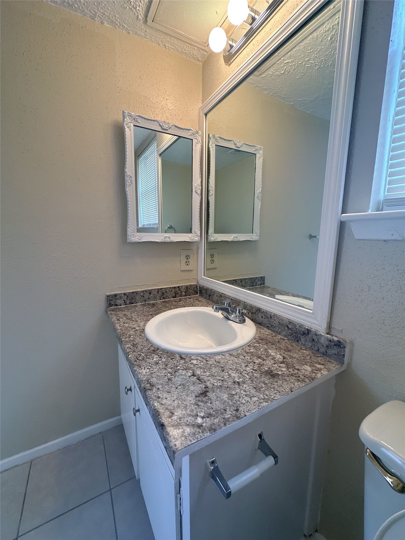 6518 S Briar Bayou Drive Property Photo 15