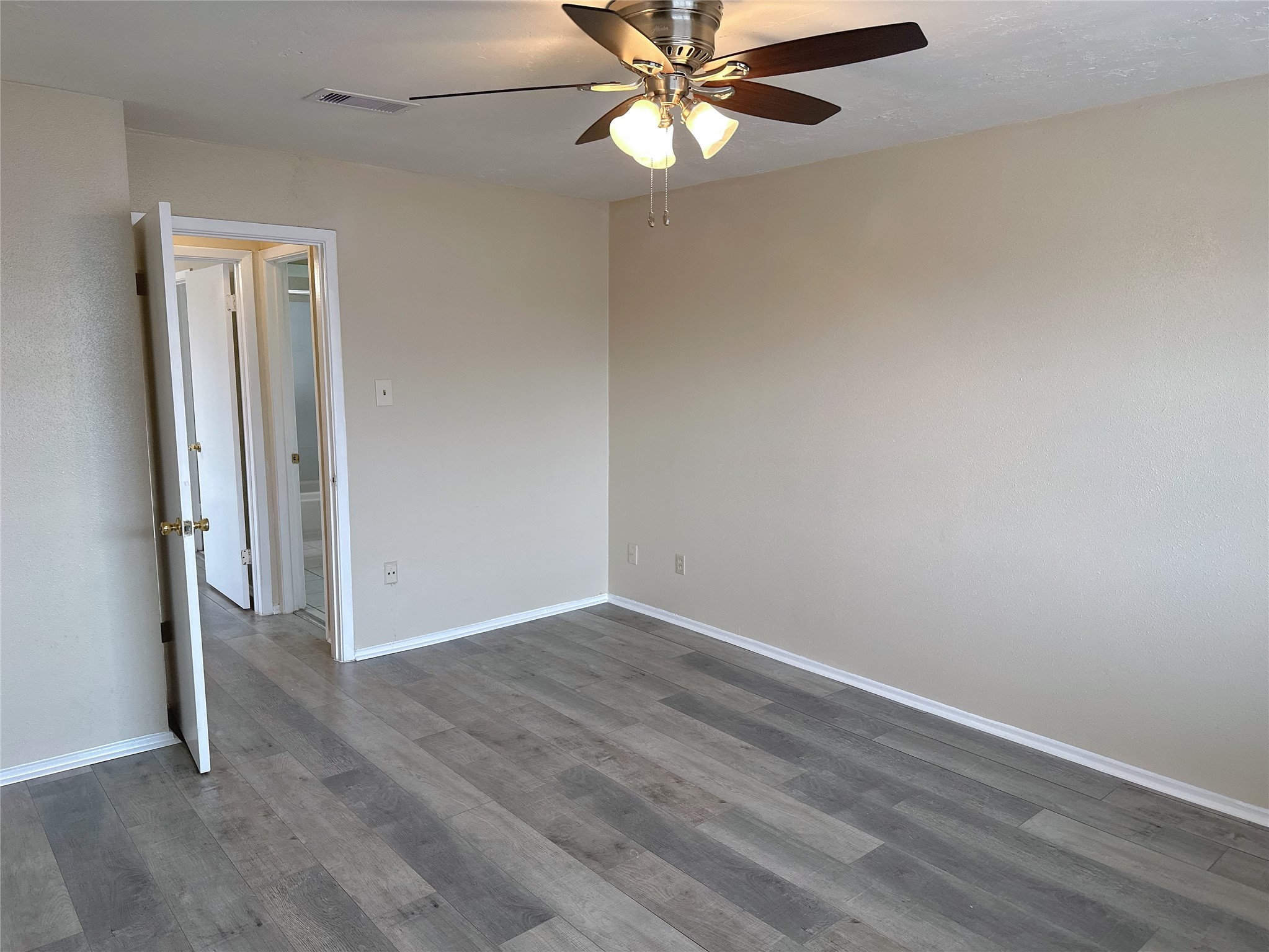6518 S Briar Bayou Drive Property Photo 17