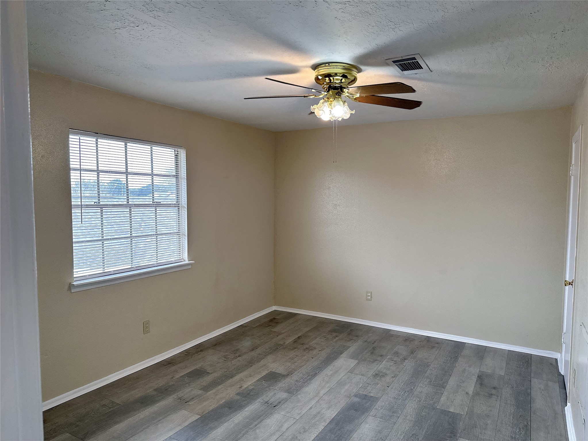 6518 S Briar Bayou Drive Property Photo 20