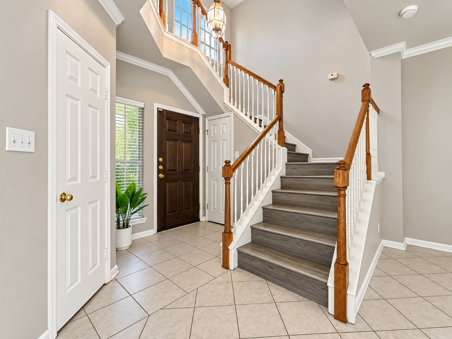 38 Scotch Pine Court Property Photo 6