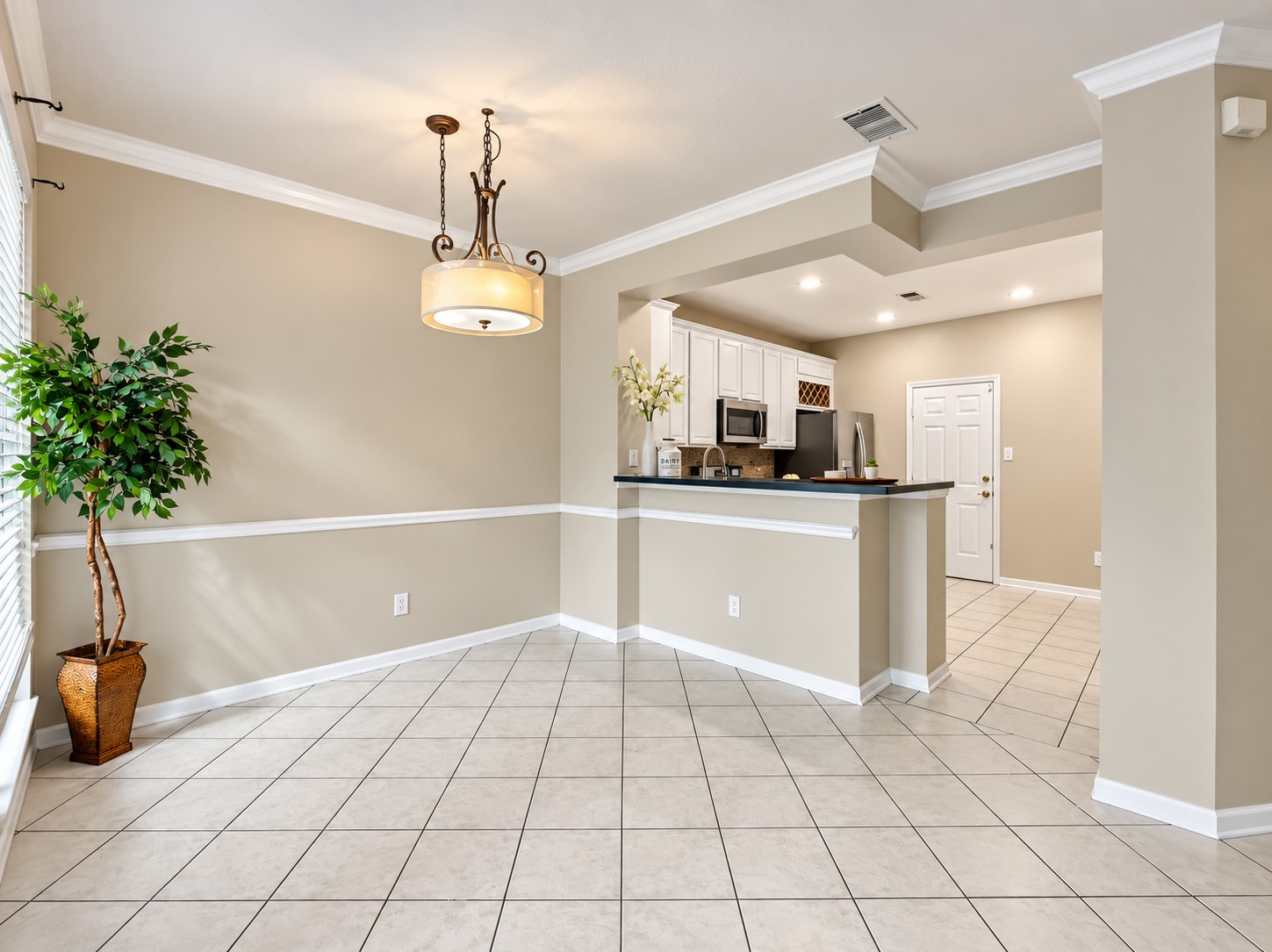 38 Scotch Pine Court Property Photo 13