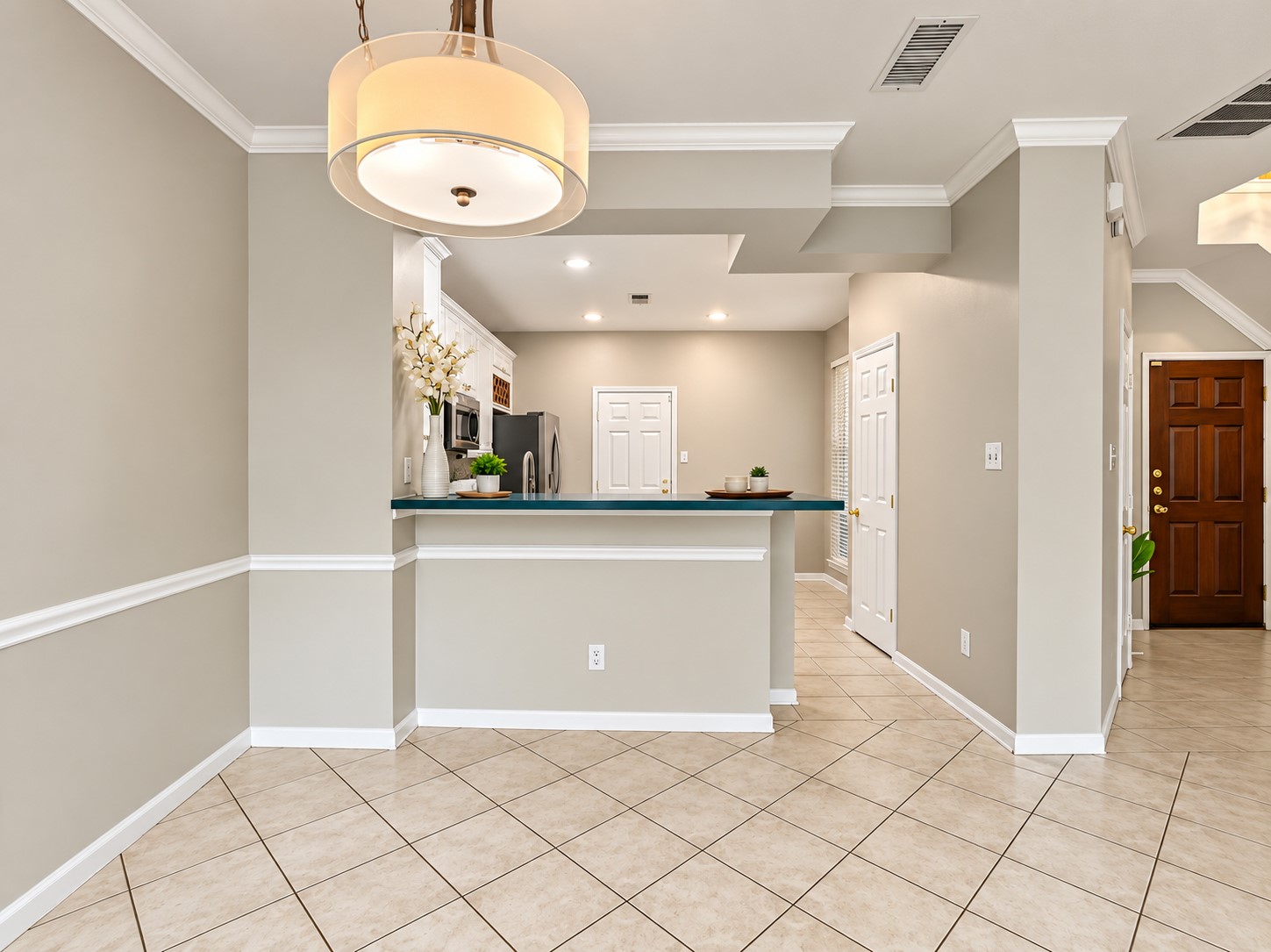 38 Scotch Pine Court Property Photo 14
