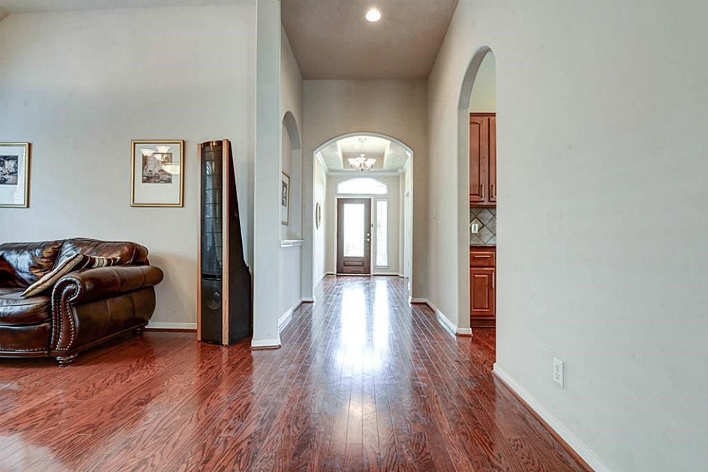 17415 Memorial Blossom Dr Property Photo 4