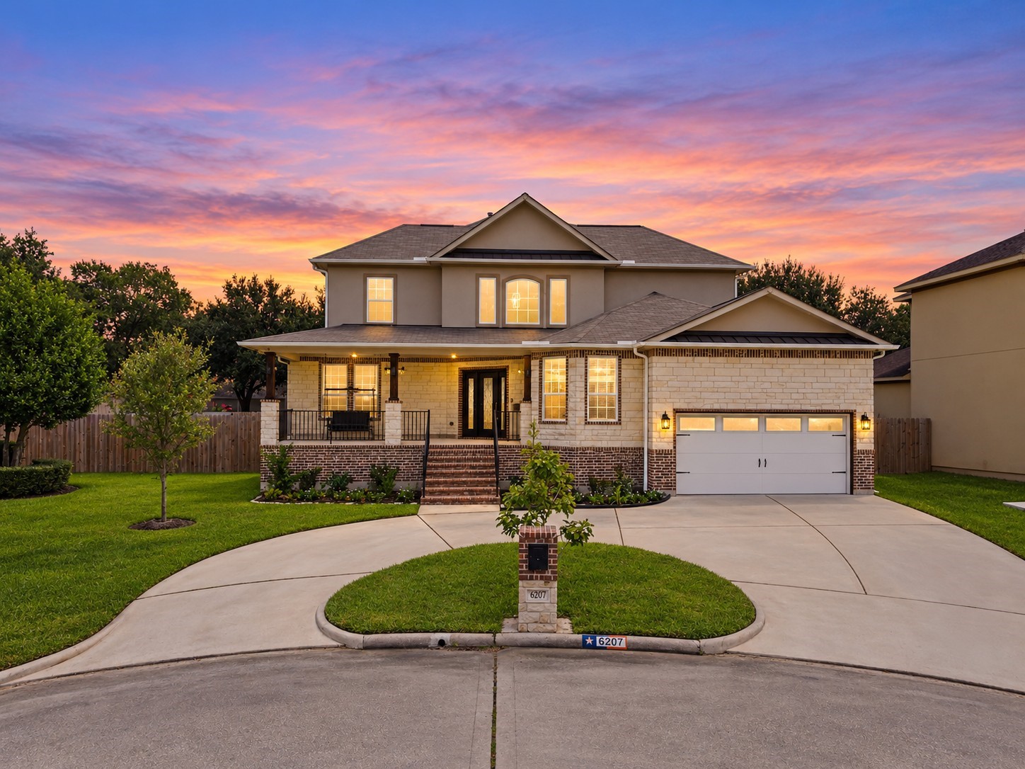 6207 Graff Net Court Property Photo 1