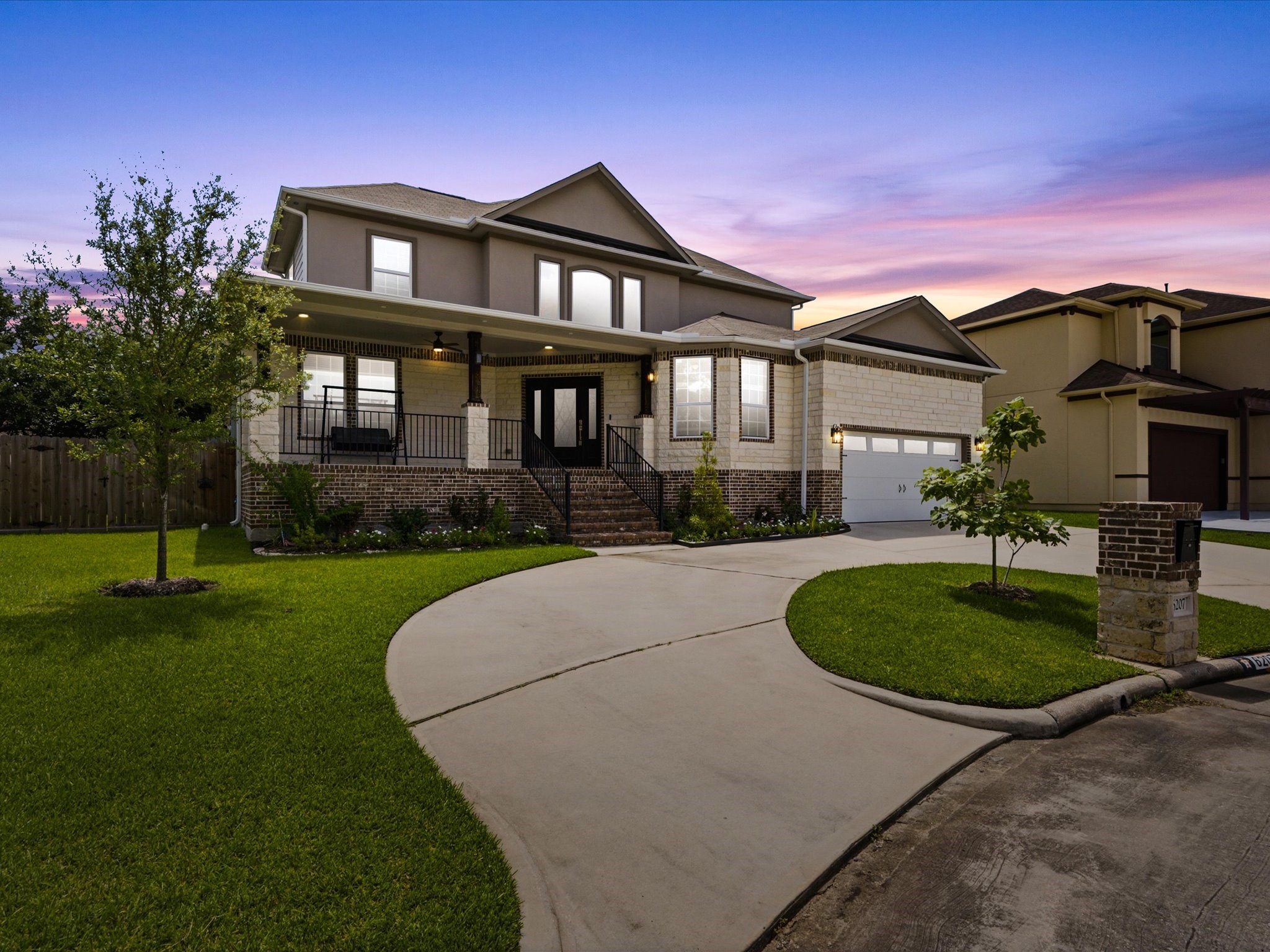 6207 Graff Net Court Property Photo 3