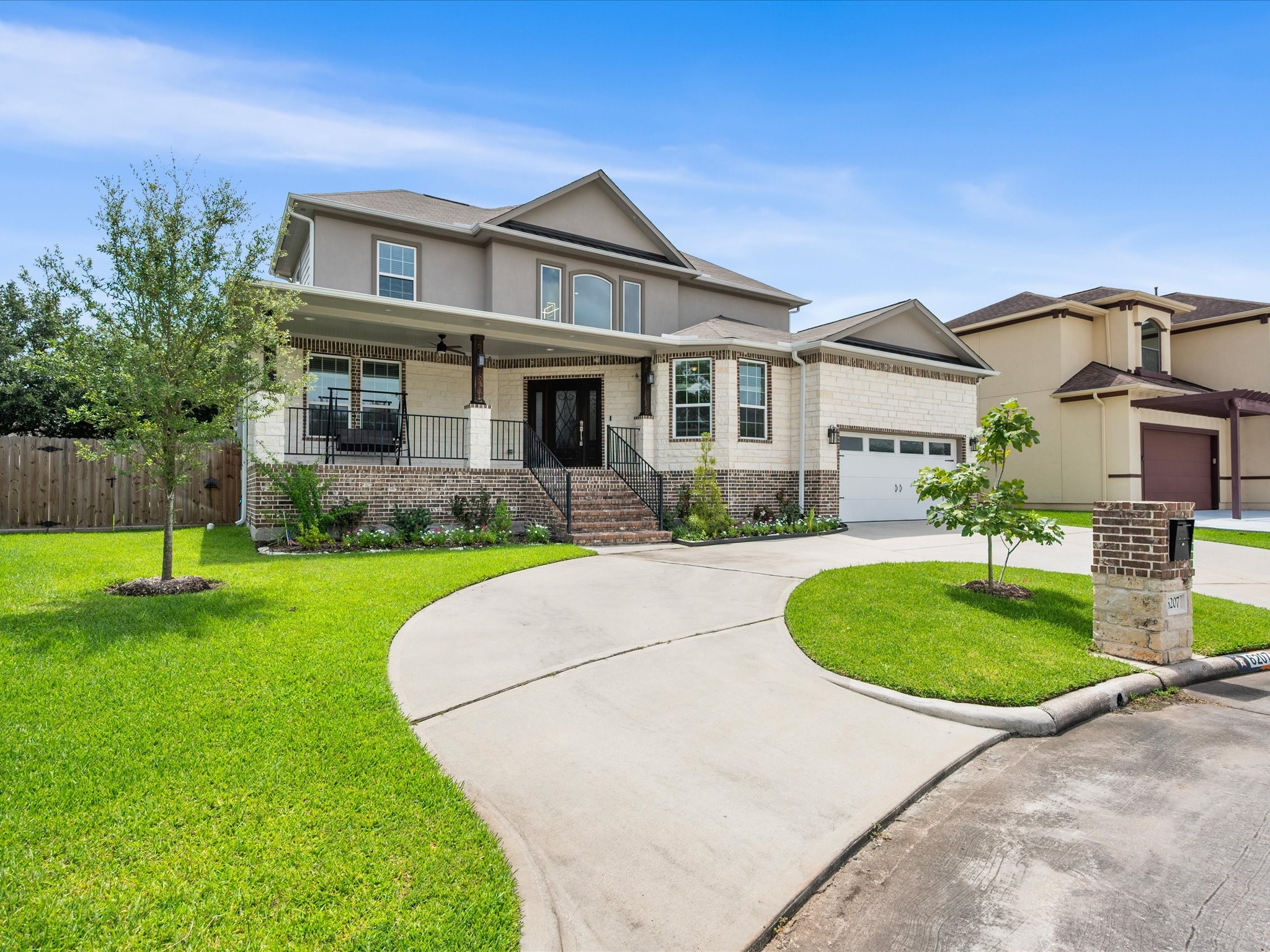 6207 Graff Net Court Property Photo 4