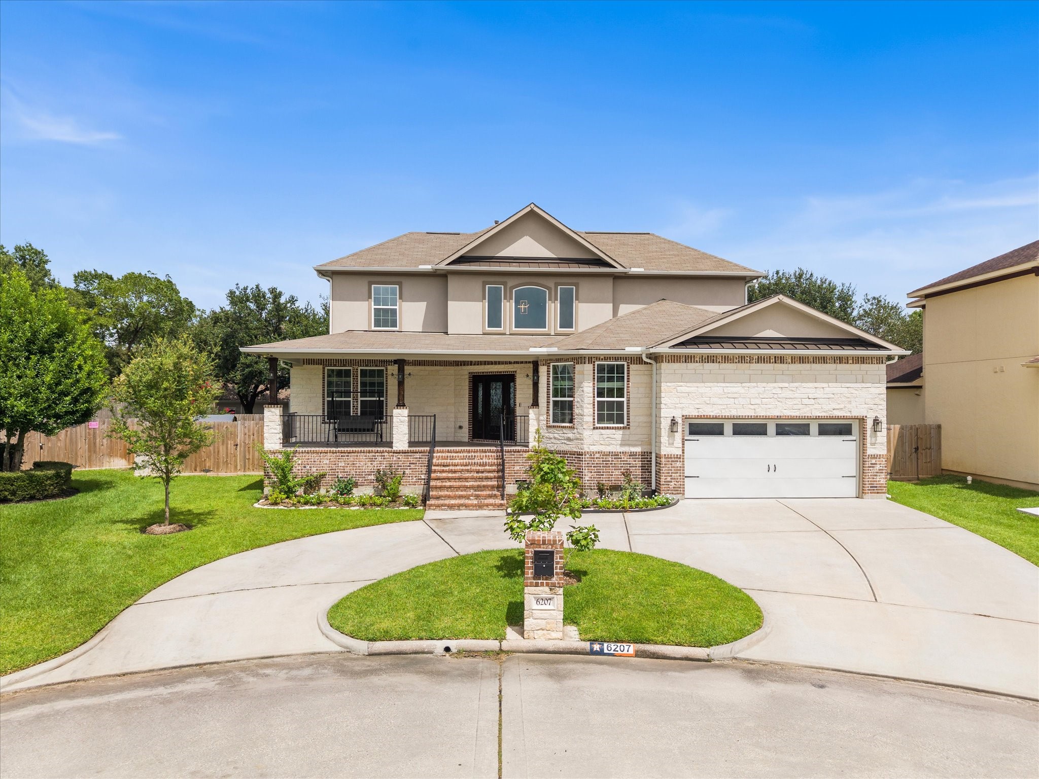 6207 Graff Net Court Property Photo 6