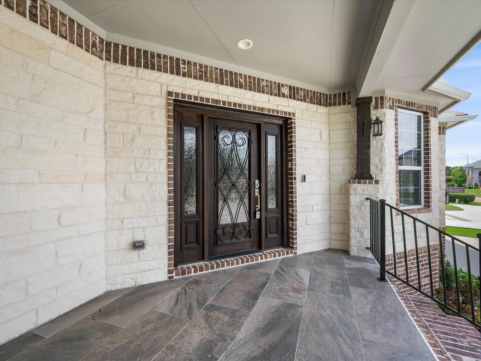 6207 Graff Net Court Property Photo 9