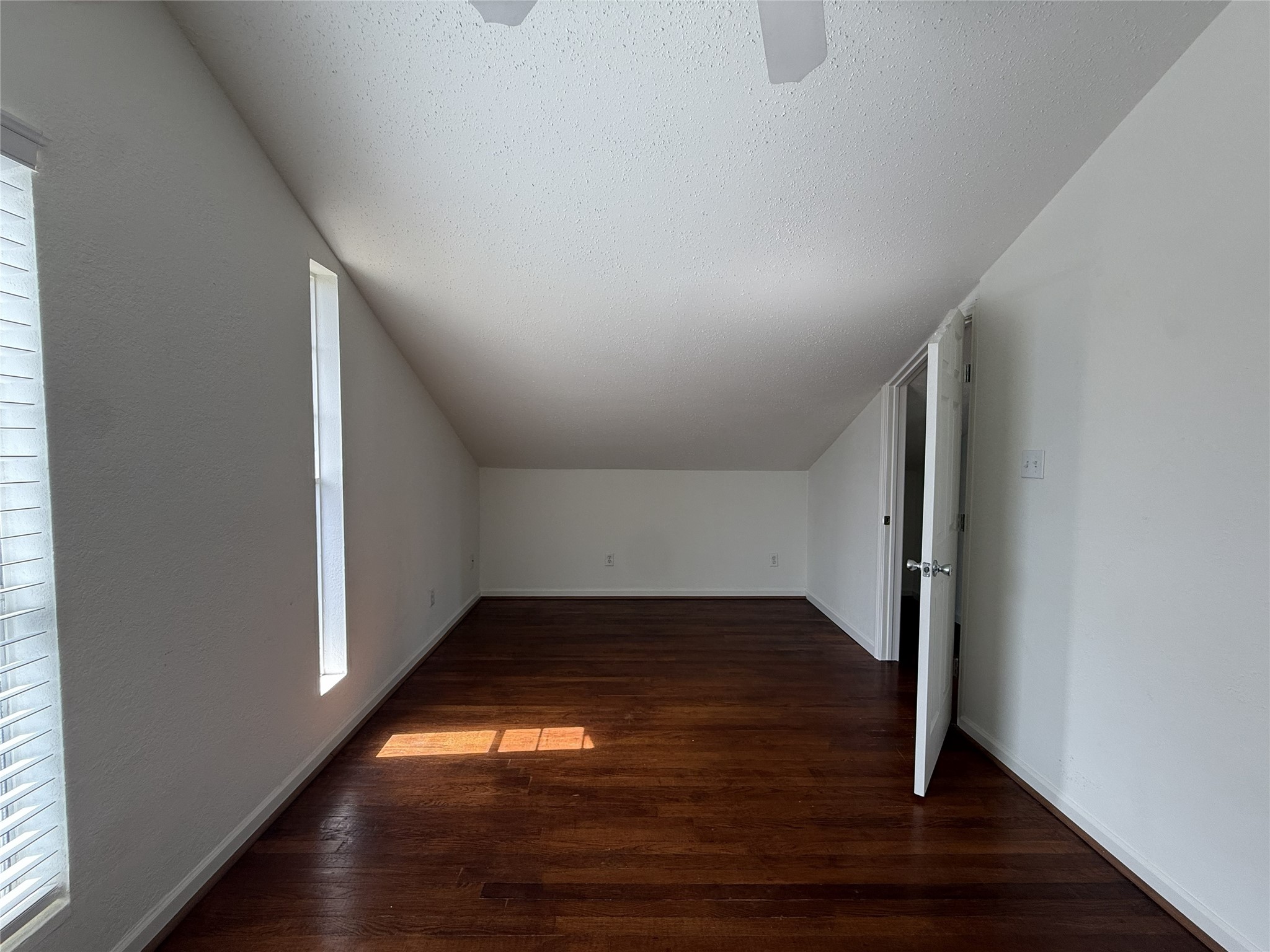 1105 Tulane Street B Property Photo 13