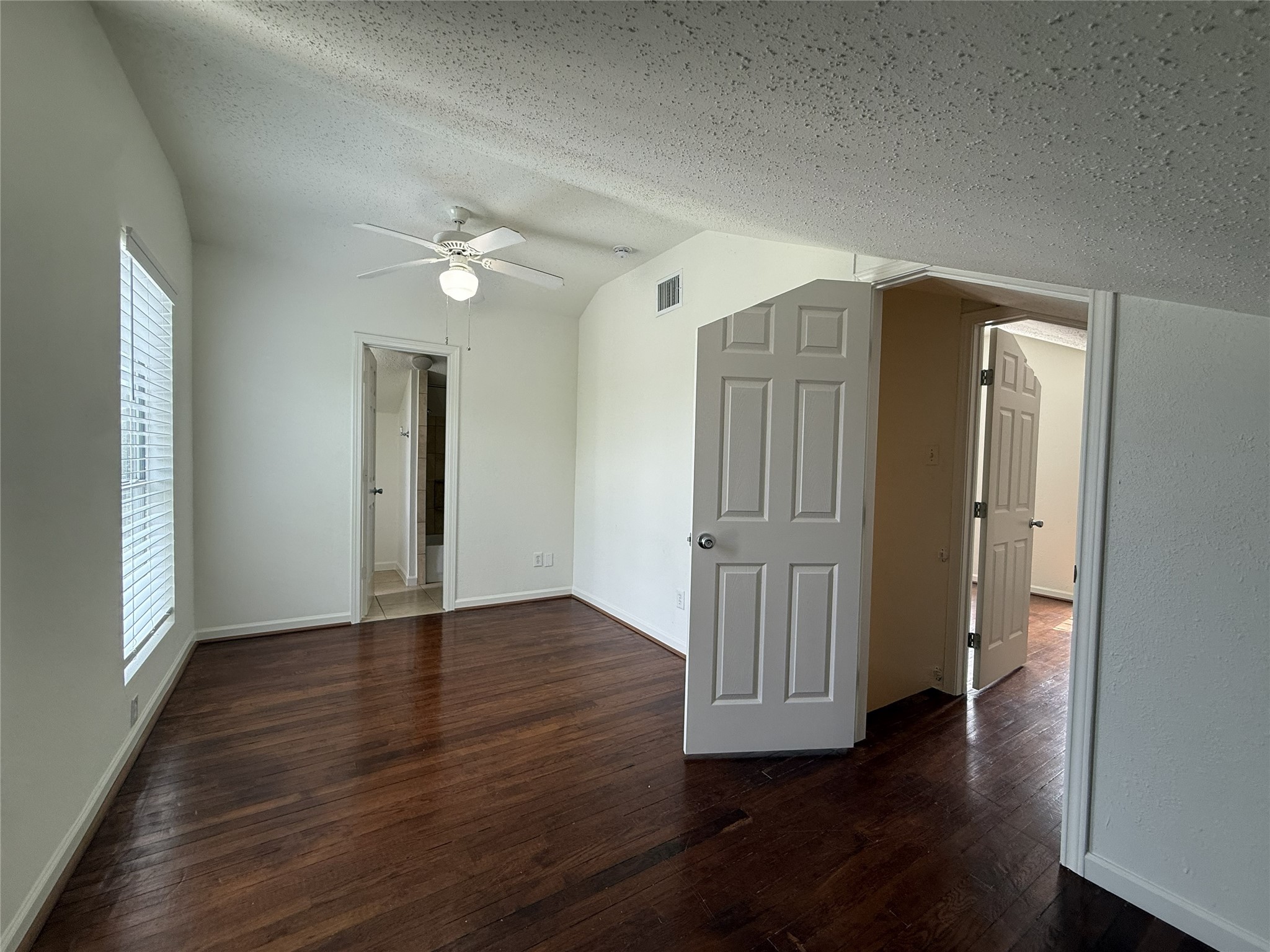1105 Tulane Street B Property Photo 14
