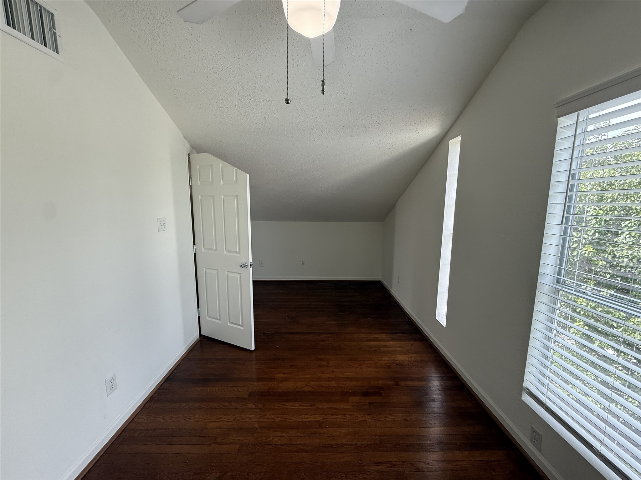1105 Tulane Street B Property Photo 15