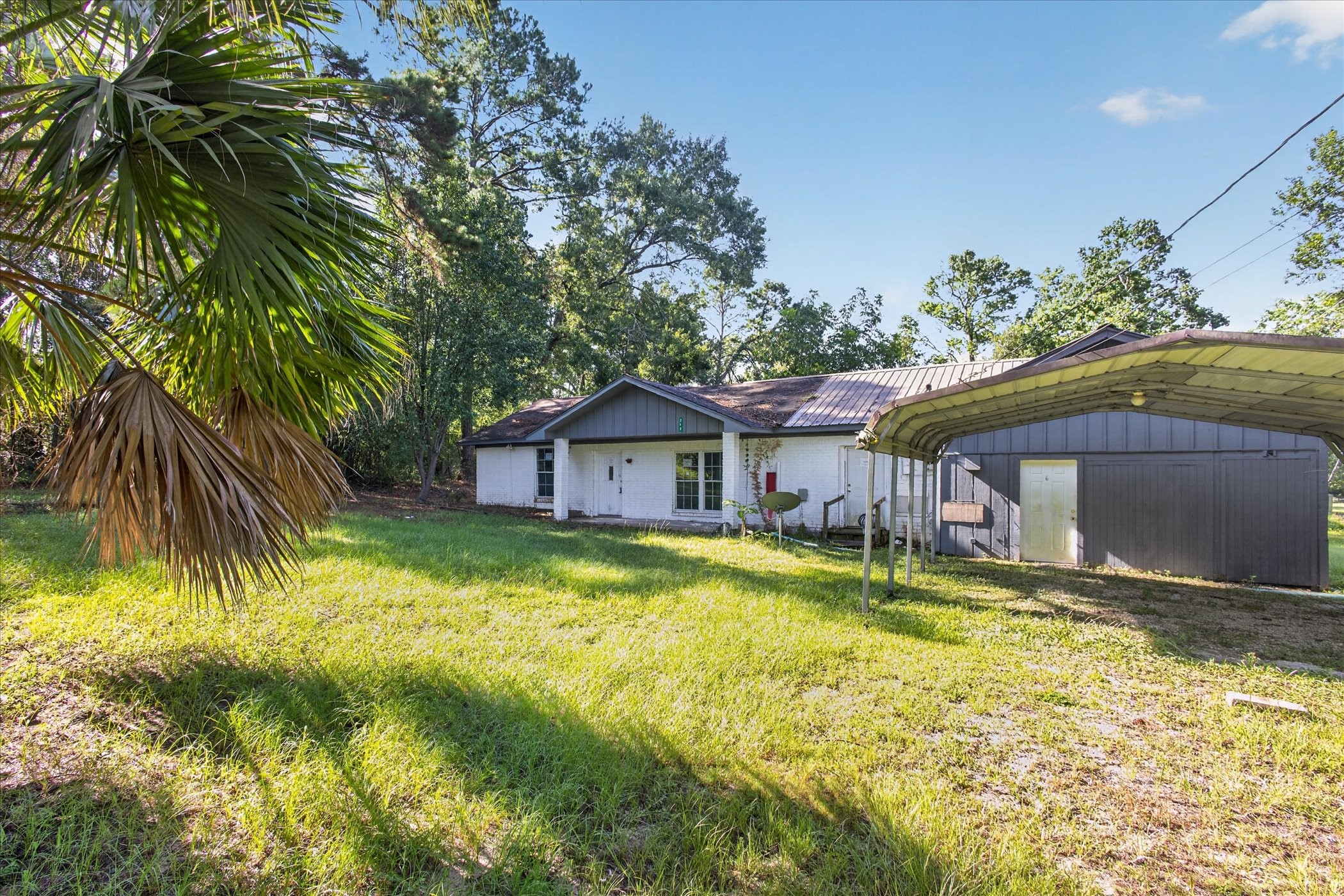 242 Bishop Property Photo 1