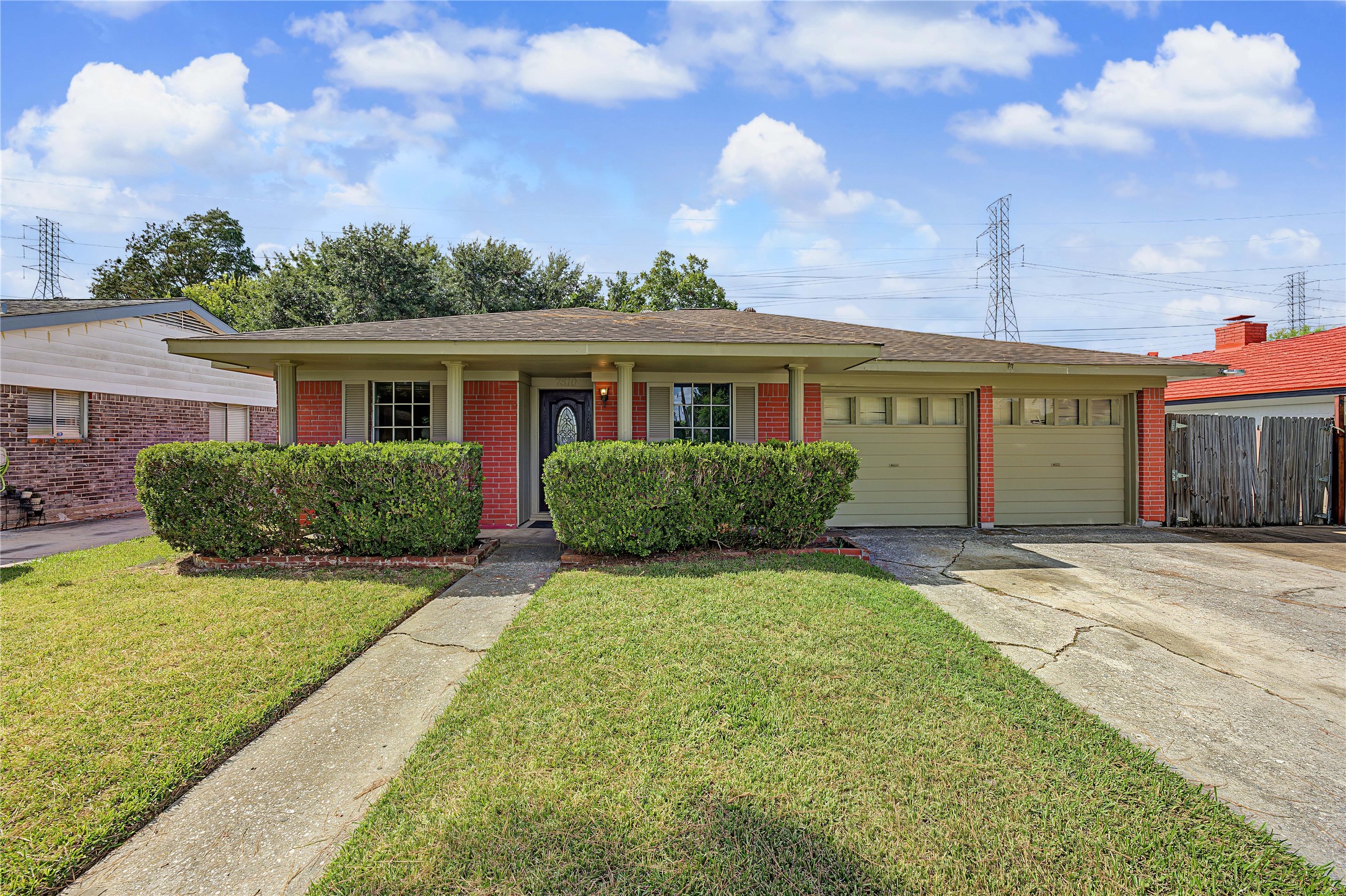 7510 Baneway Drive Property Photo 1