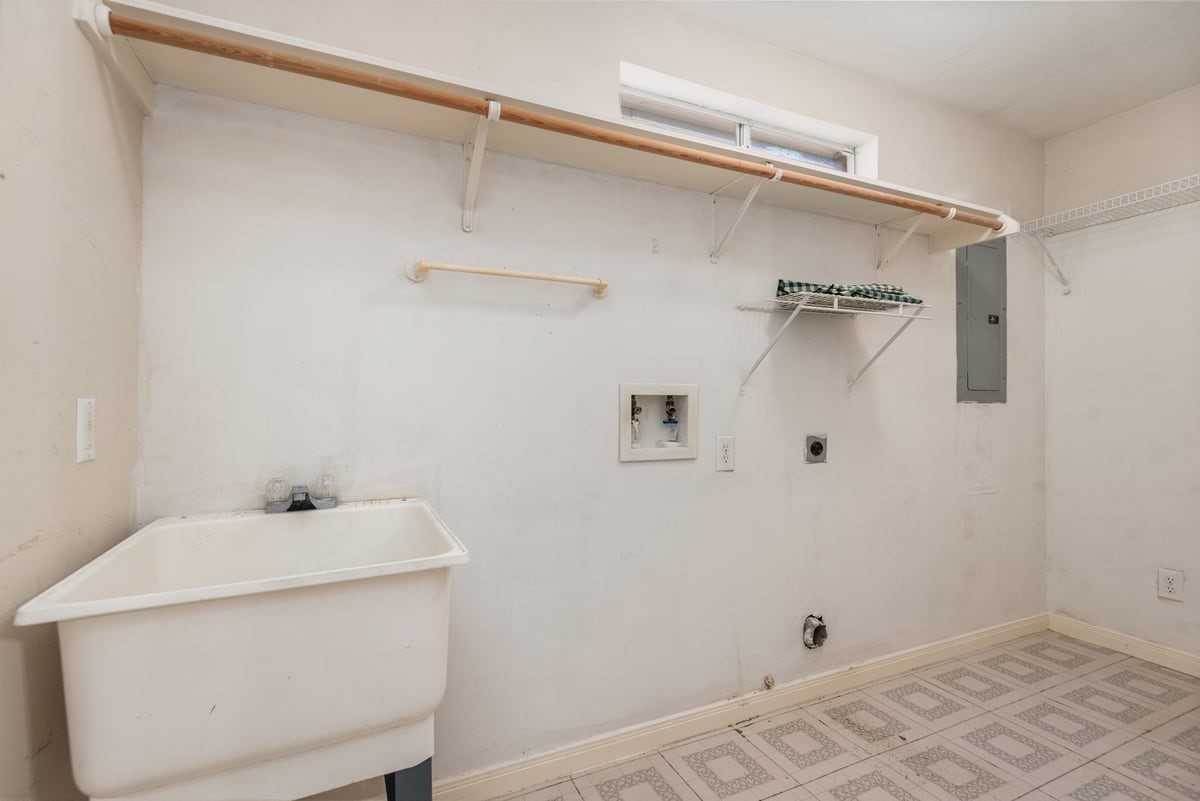 13310 Queensride Lane Property Photo 35