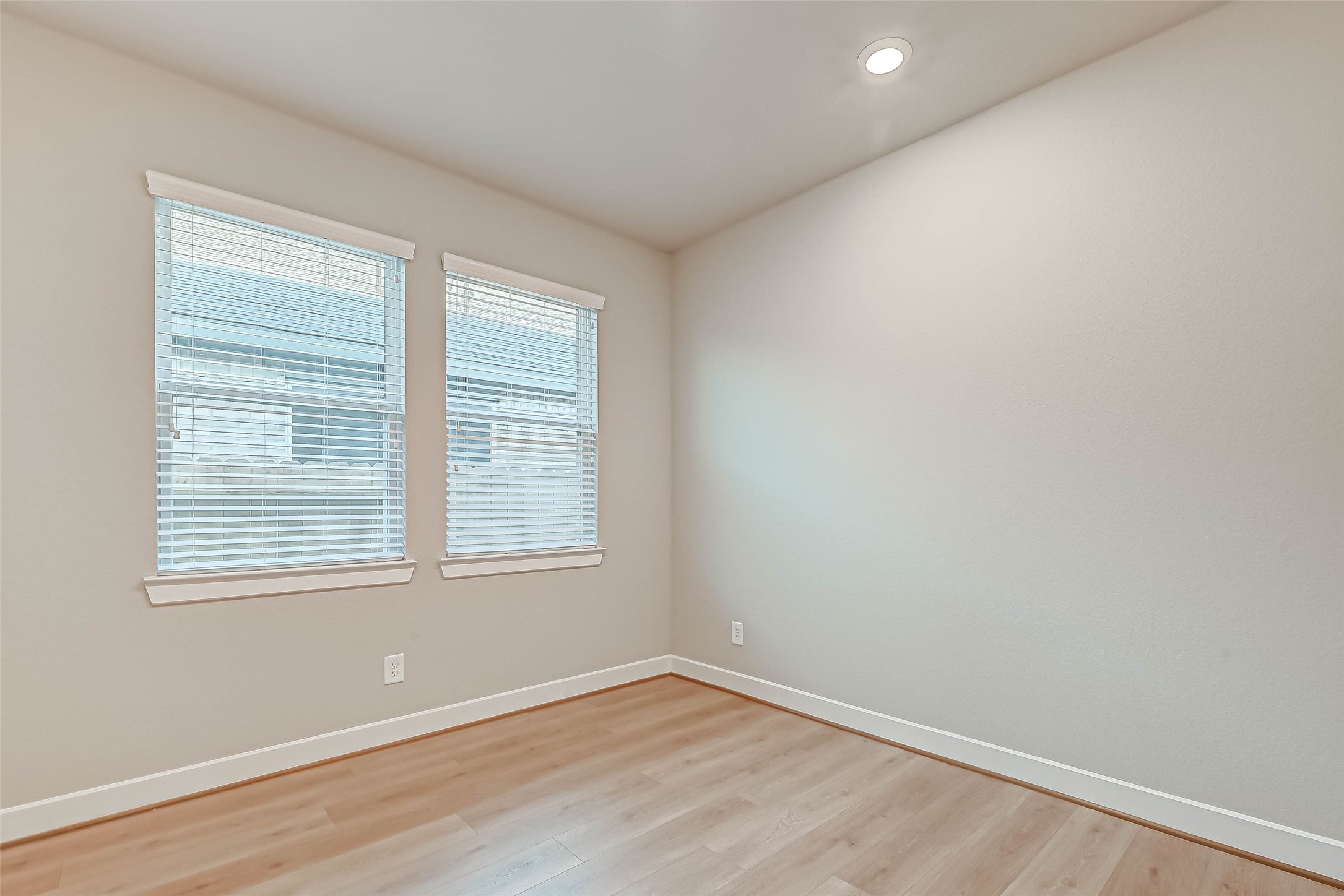 21543 Eads Creek Drive Property Photo 30