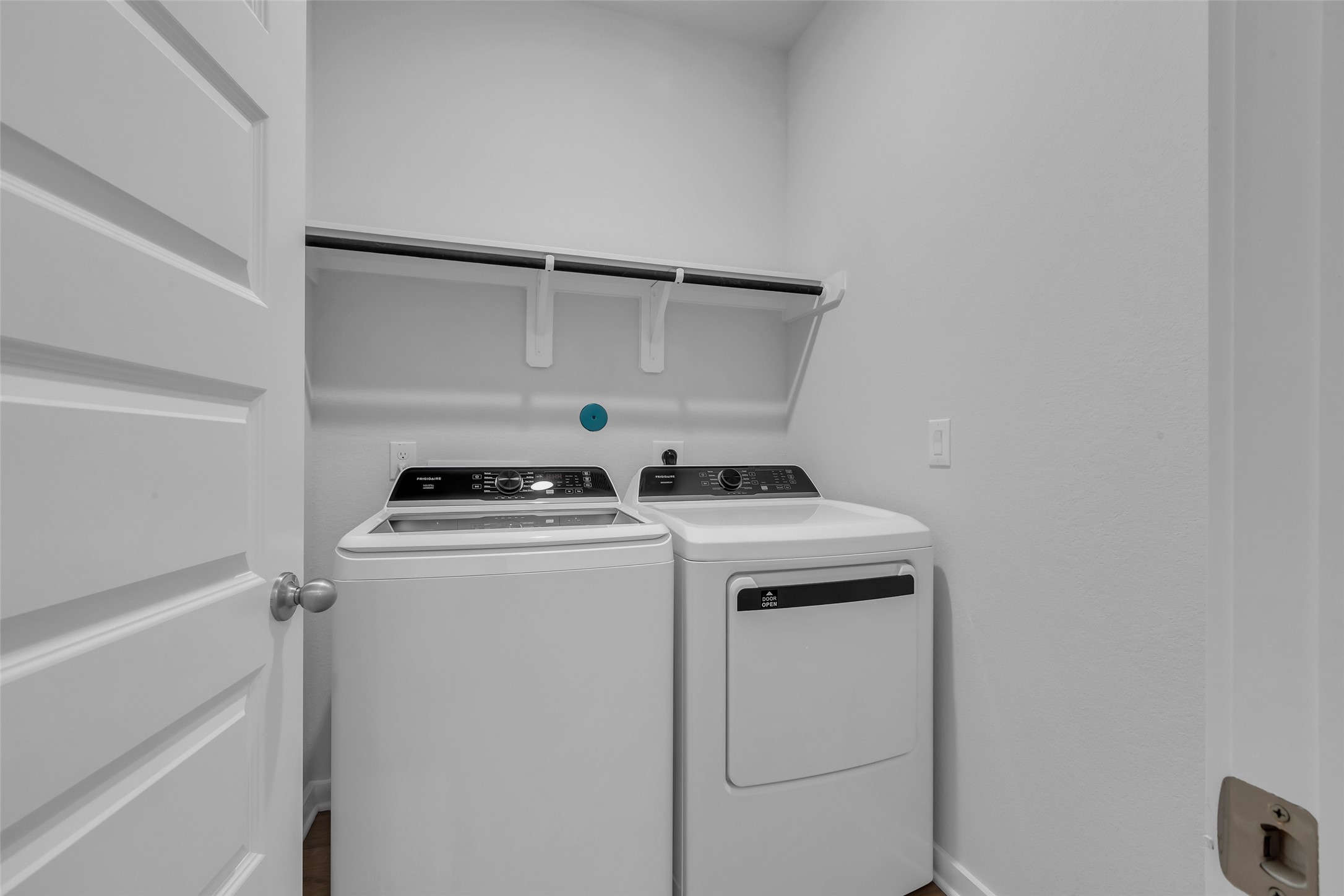 8442 Sweet Cherry Lane Property Photo 10