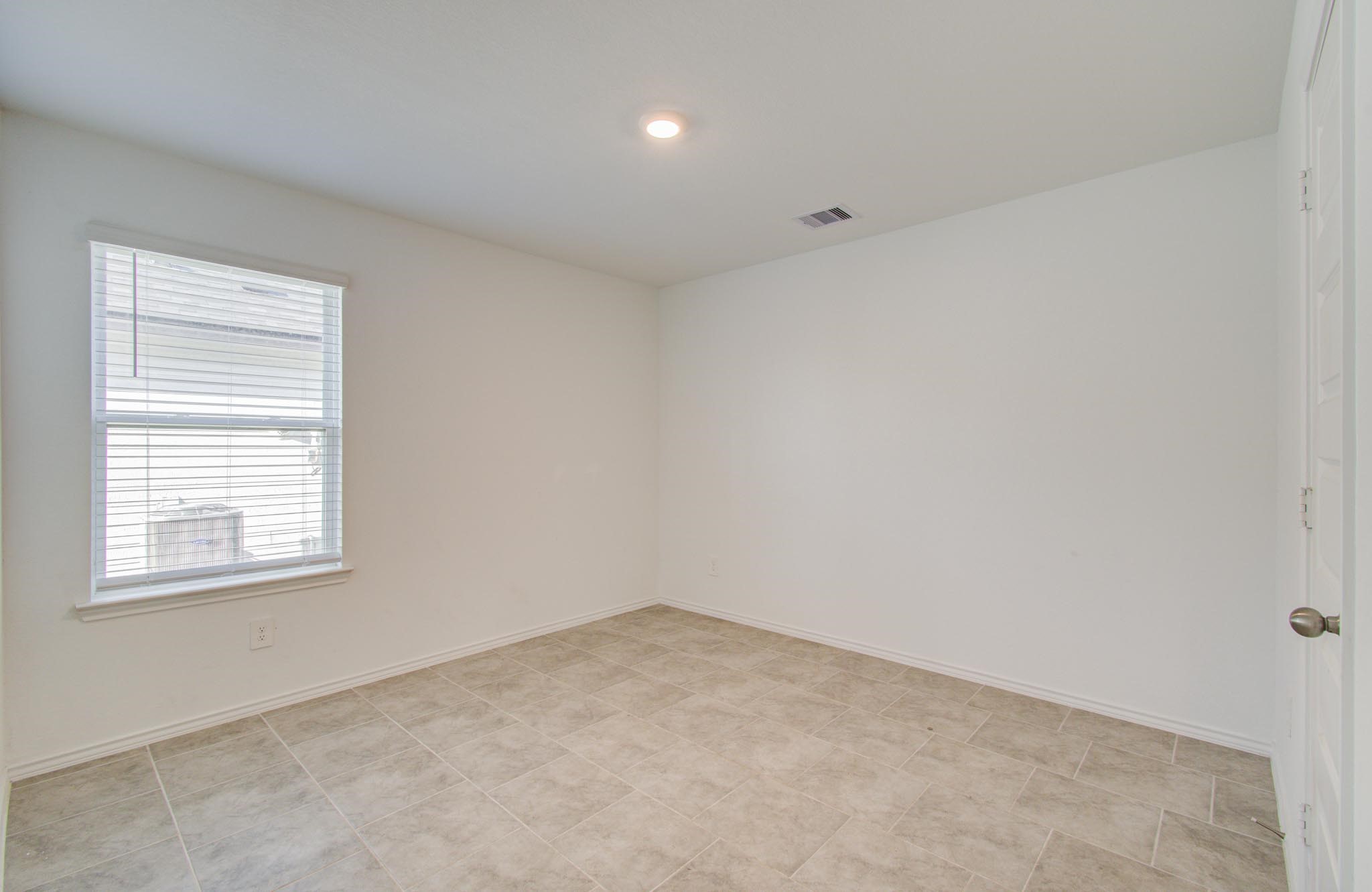 7527 Cynomys Court Property Photo 6