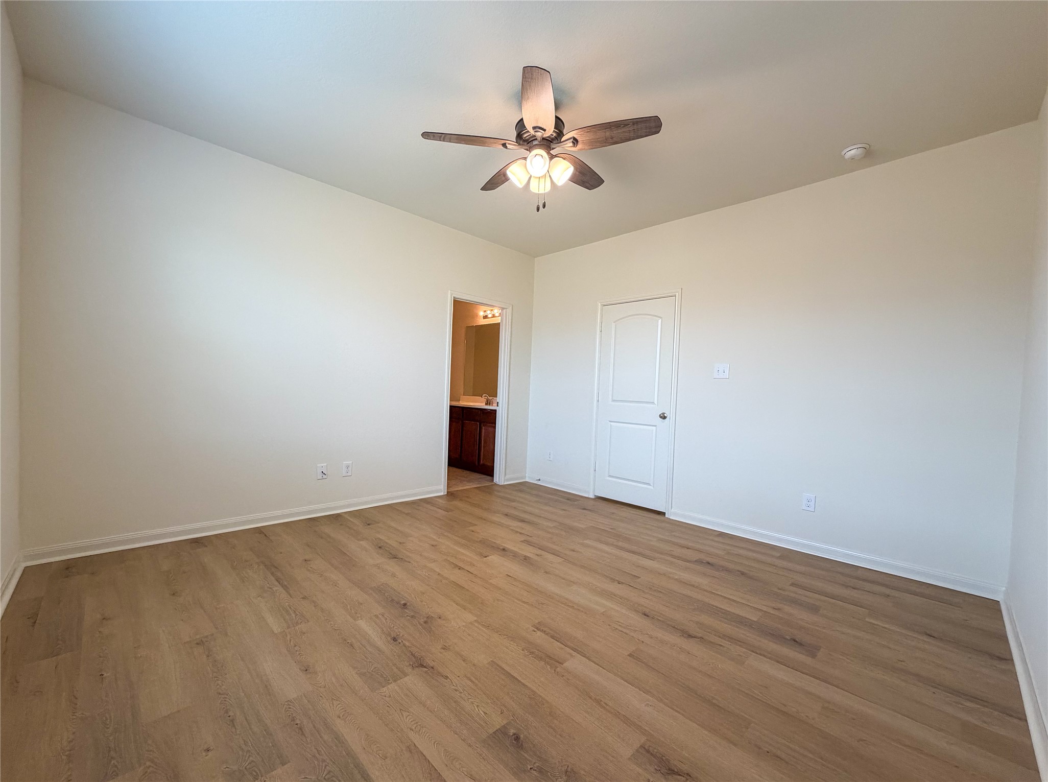 21322 Crimson Orchard Drive Property Photo 18