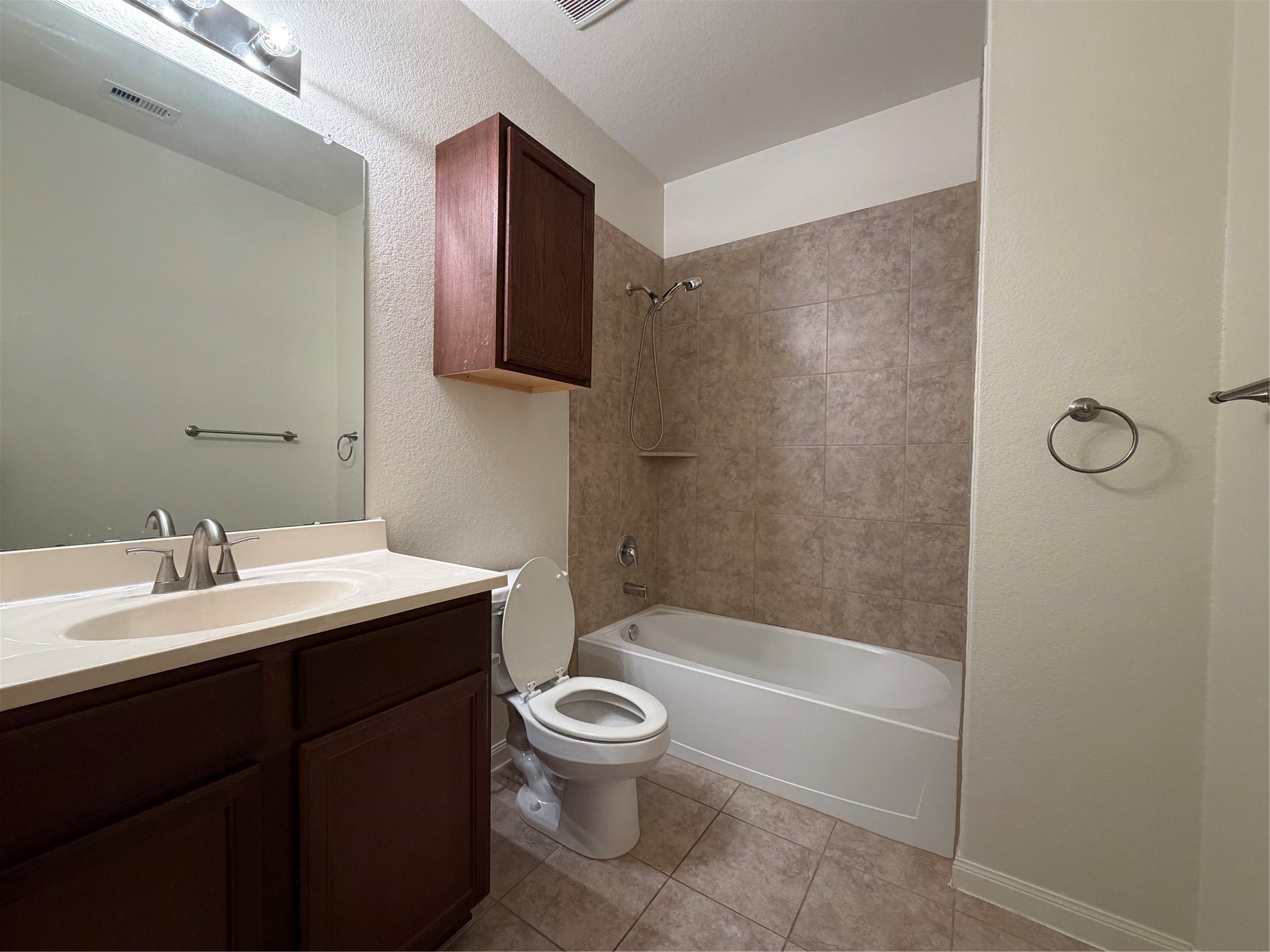 21322 Crimson Orchard Drive Property Photo 24