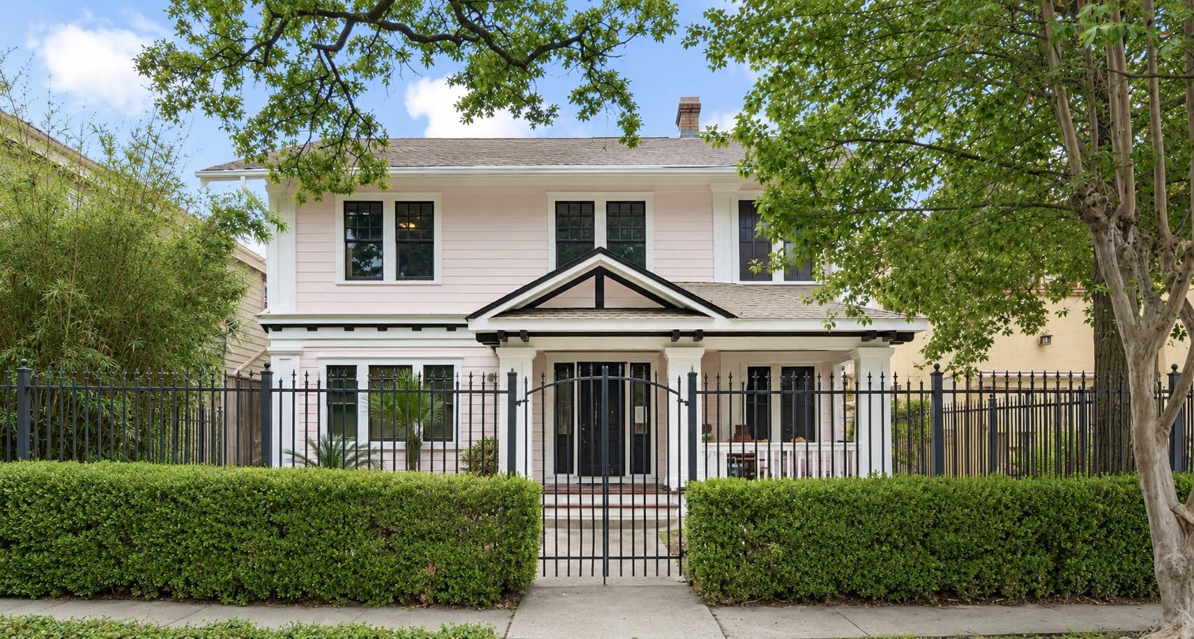 405 Stratford Street Property Photo 1