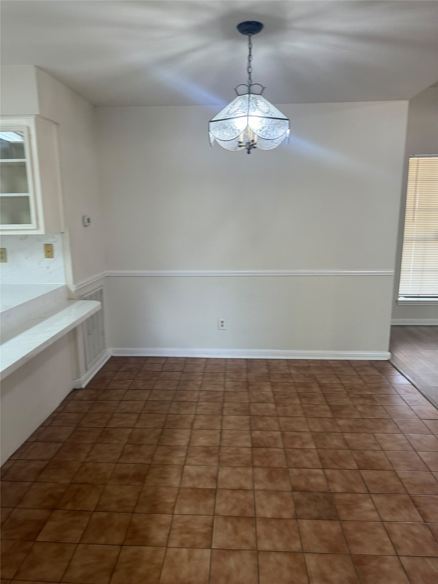 7935 Yellow Pine Drive Property Photo 8