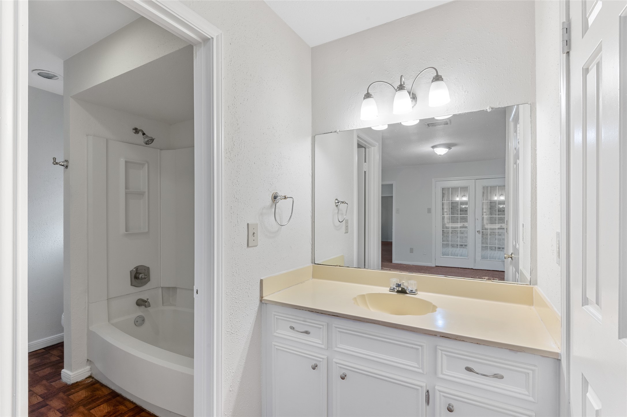 7935 Yellow Pine Drive Property Photo 18