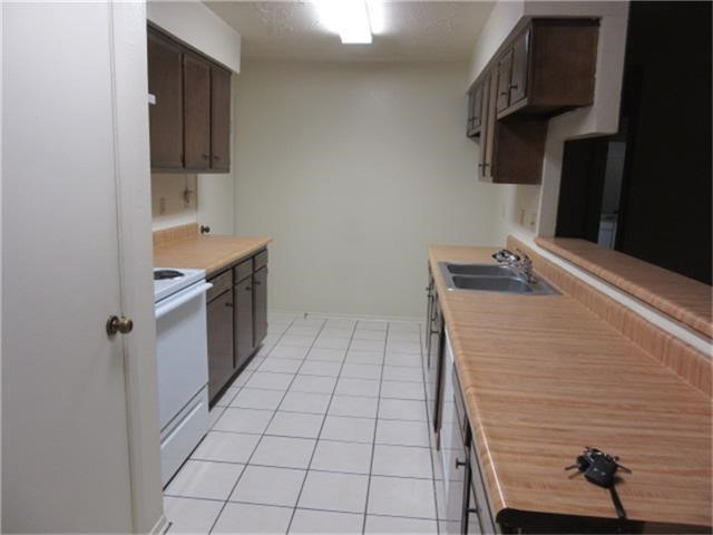 9722 Rapid River Lane Property Photo 4