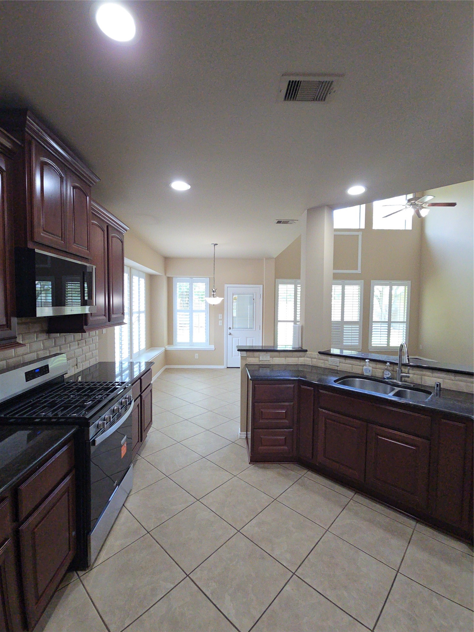 28214 Helmsman Knolls Drive Property Photo 12
