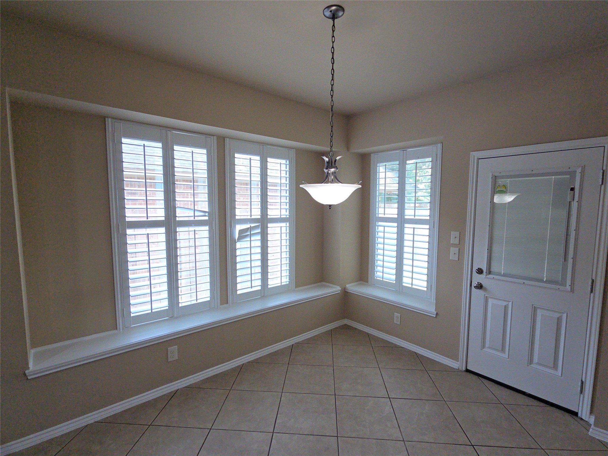28214 Helmsman Knolls Drive Property Photo 16