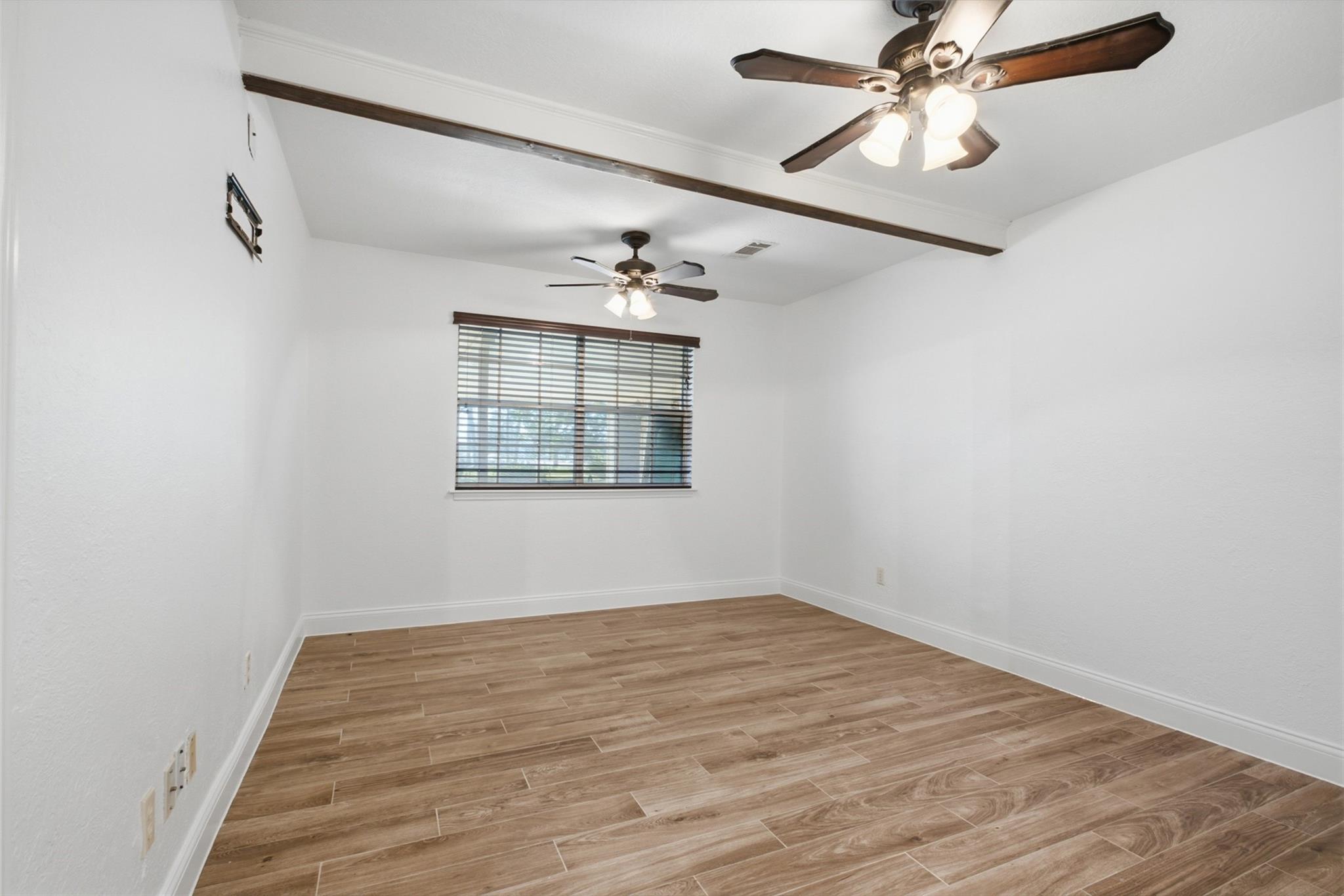 5902 Mccullough Street, Baytown Tx 77521 Property Photo 19