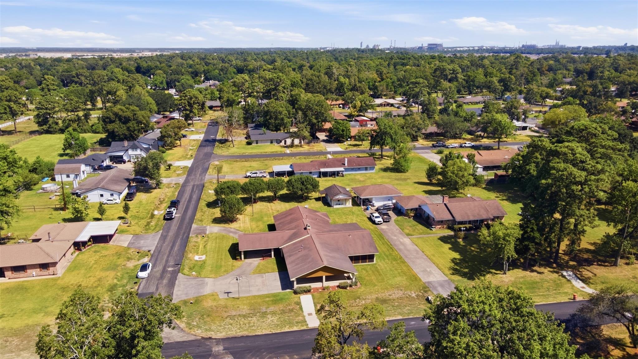 5902 Mccullough Street, Baytown Tx 77521 Property Photo 33