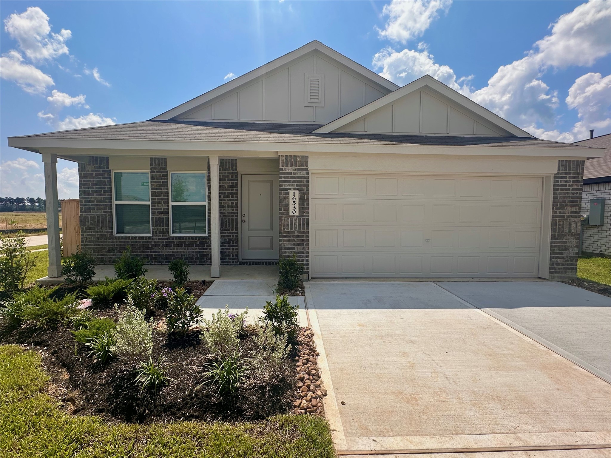 16530 Ithaca Pheasant Drive Property Photo 1