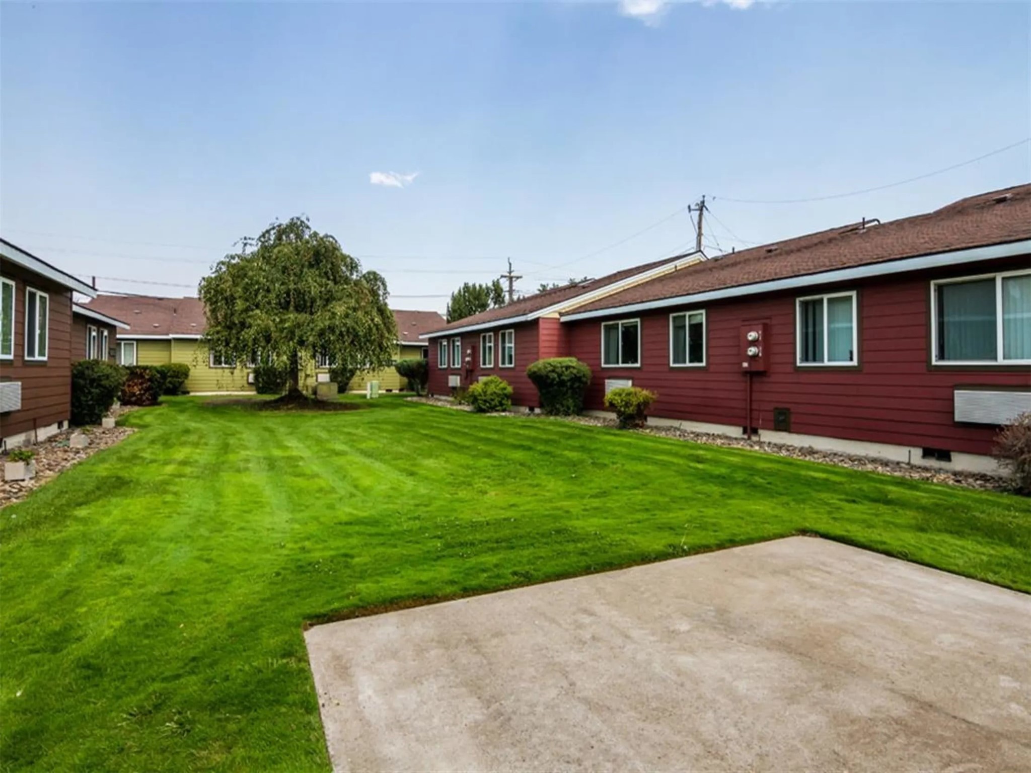 2212 Cove Ave Property Photo 6