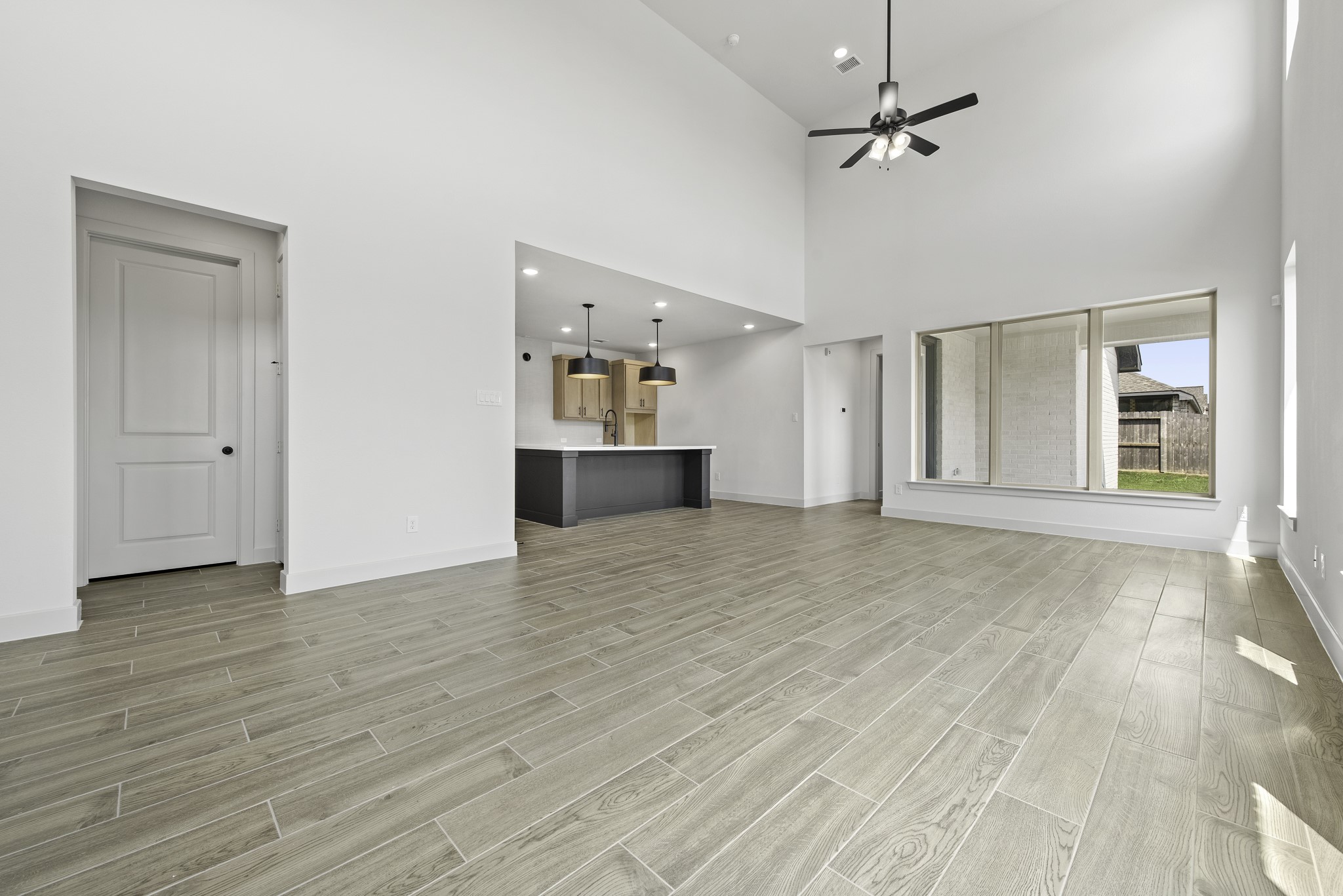 427 Twilight Meadow Way Property Photo 7