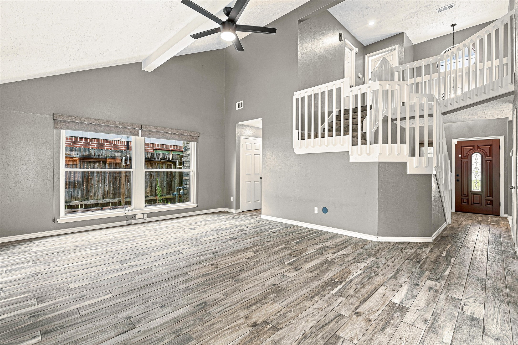 2122 Courtshire Lane Property Photo 8